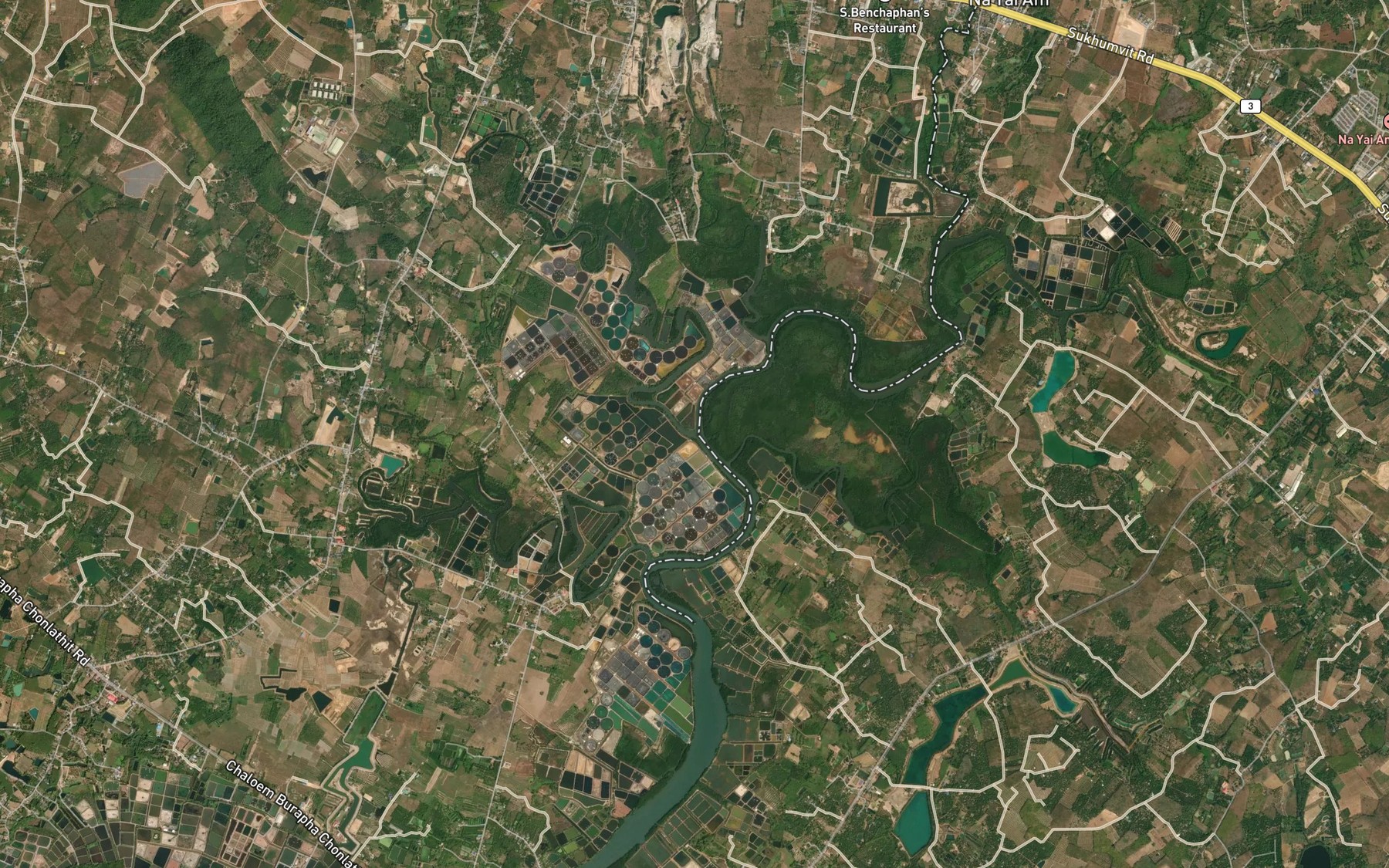 Satellite map of the Khlong Chak Khun Wiset