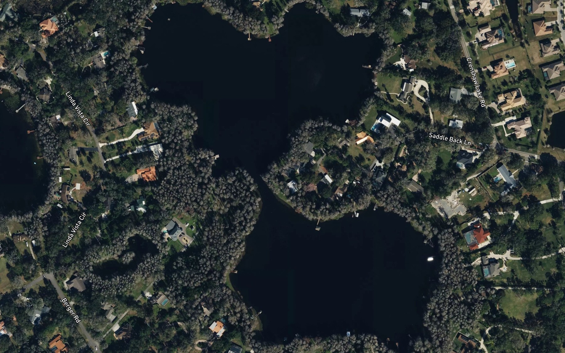 Satellite map of the Saddleback Lake