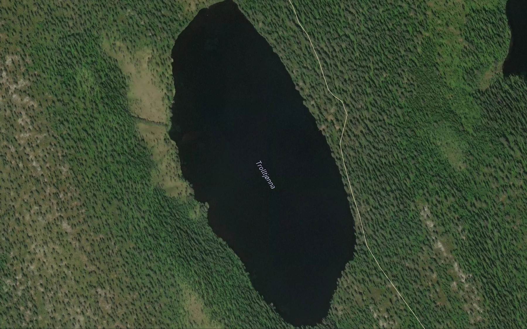 Satellite map of the Trolltjornet