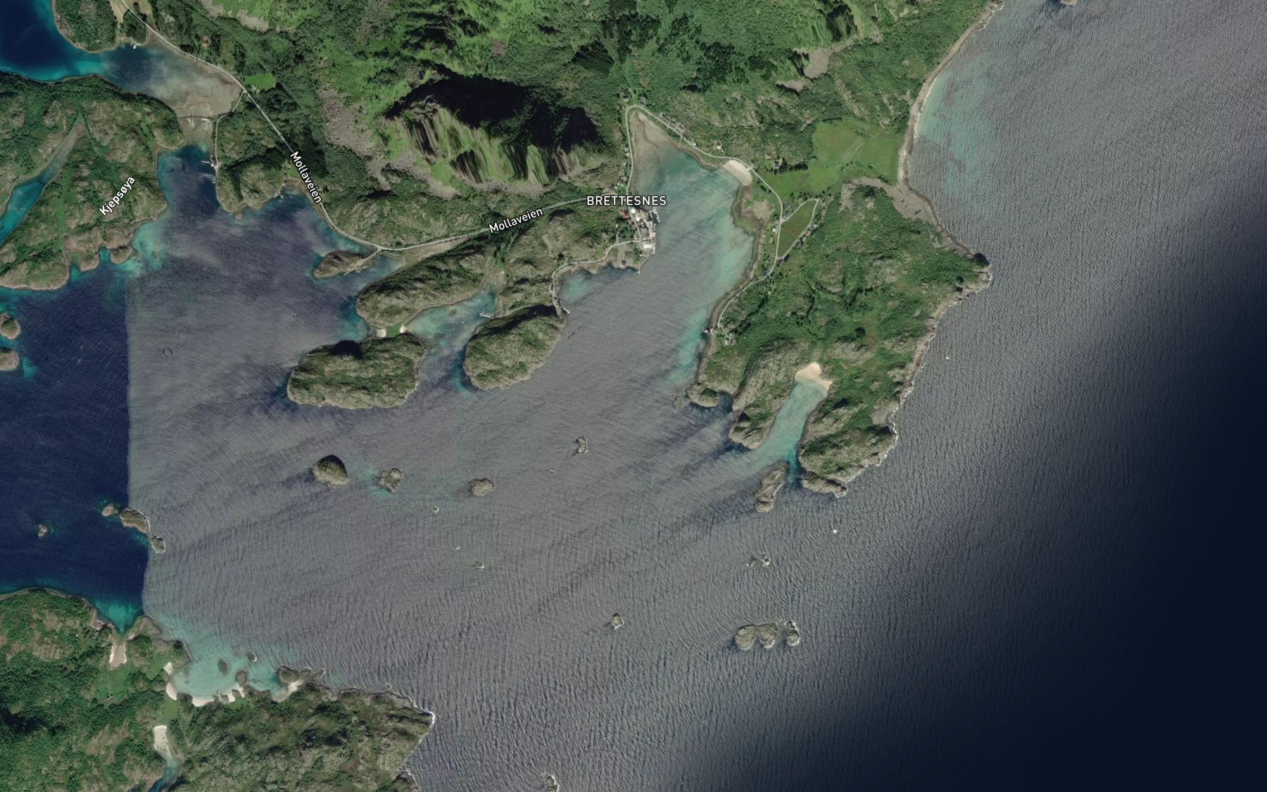 Satellite map of the Brettesnesvagen