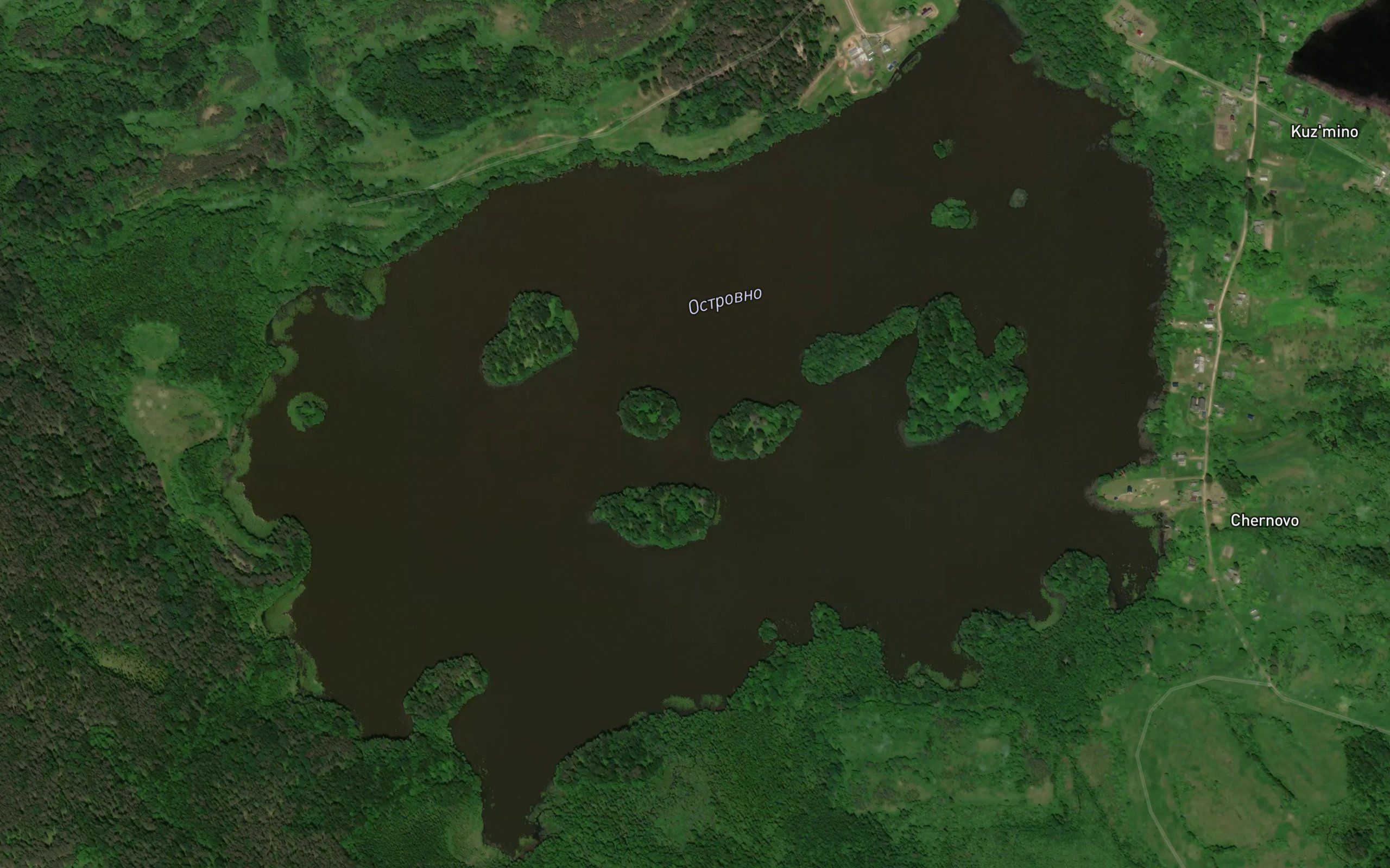 Ozero Ostrovno