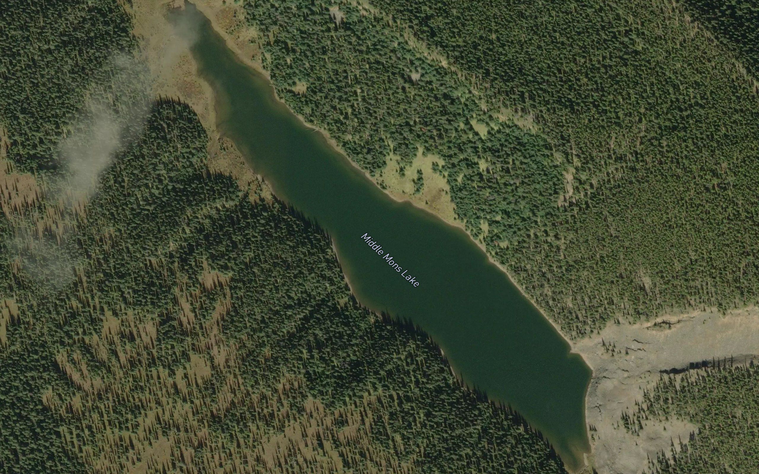 Middle Mons Lake