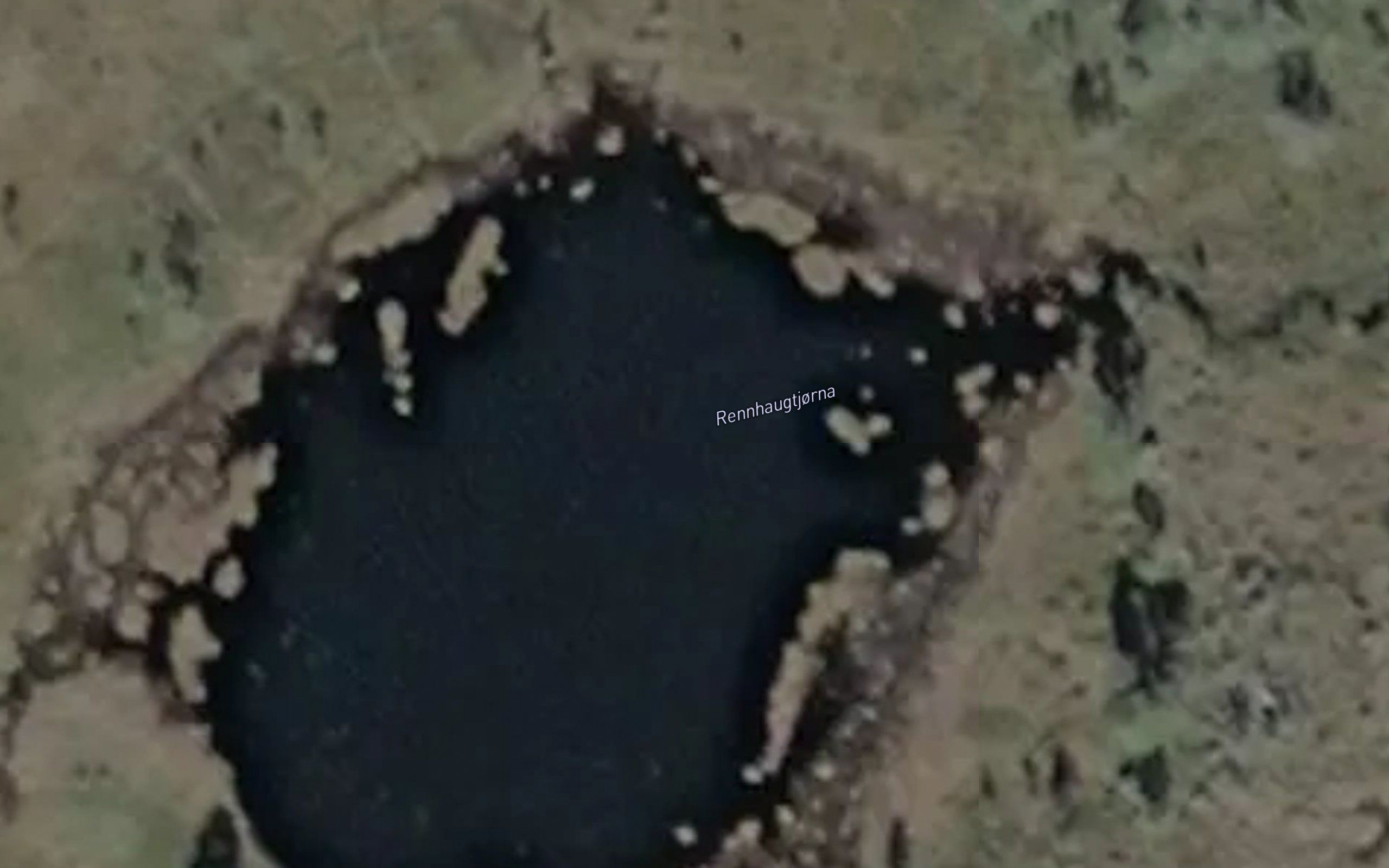 Rennhaugtjorna