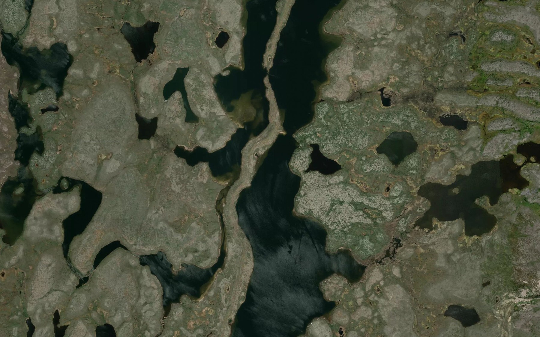 Satellite map of the Slyzuk Lake