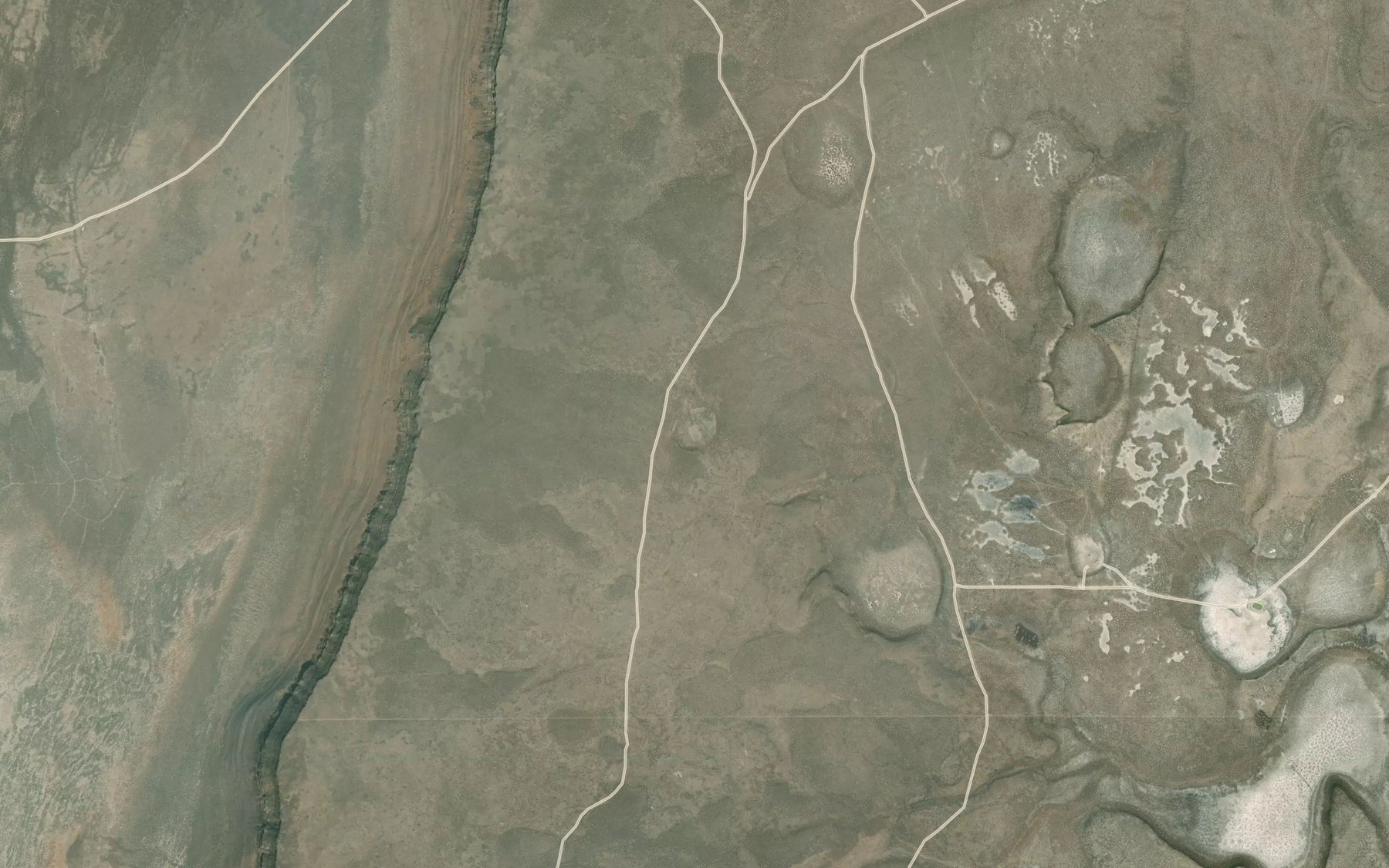 Satellite map of the Middle Lake Waterhole