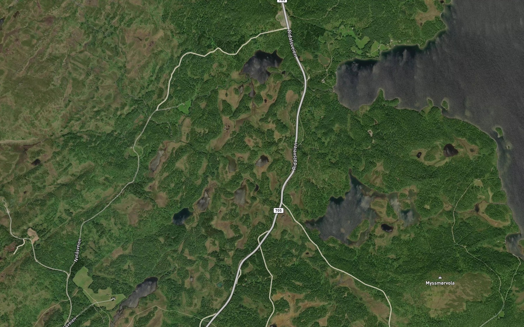Satellite map of the Kevesttjorna