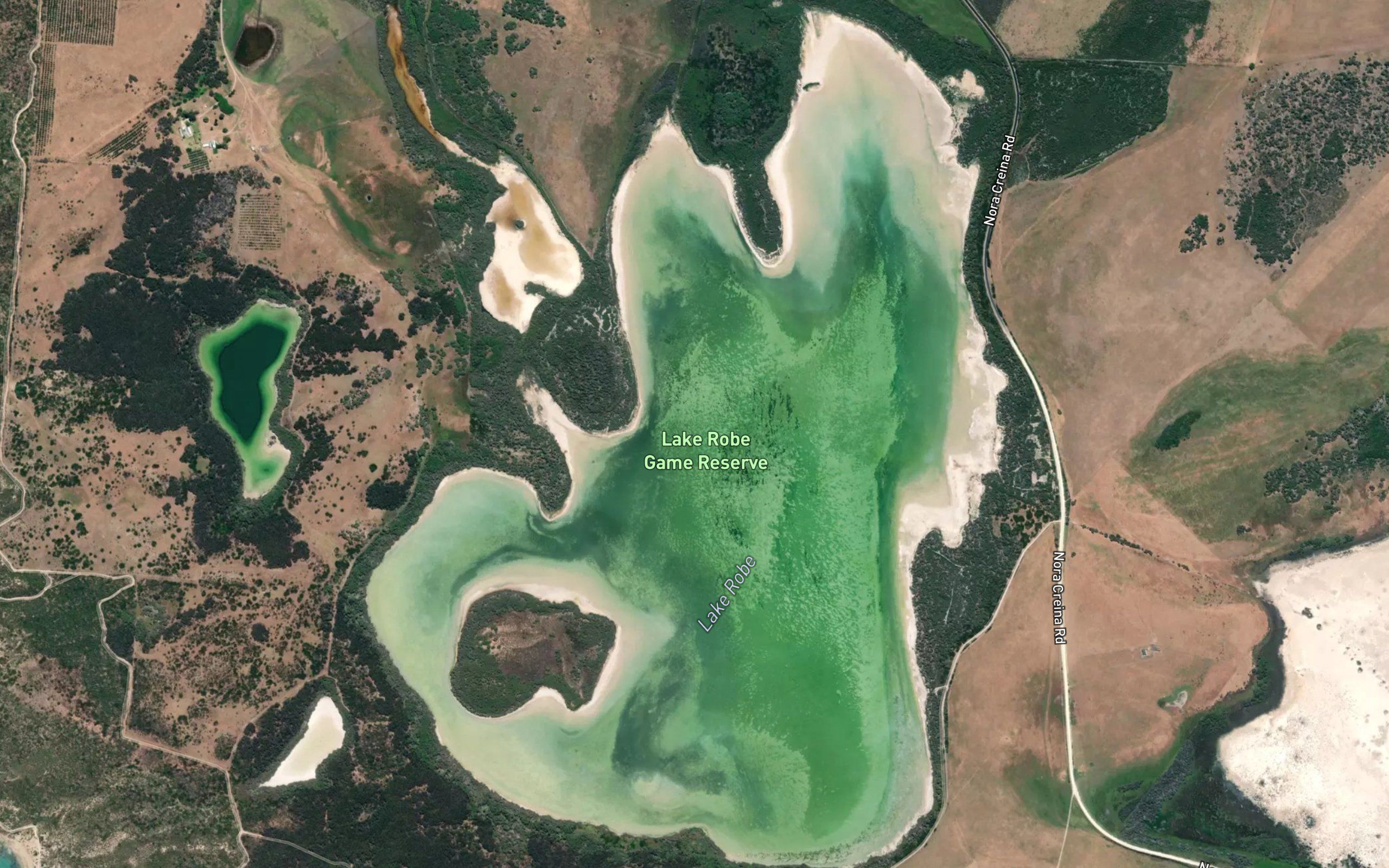 Lake Robe