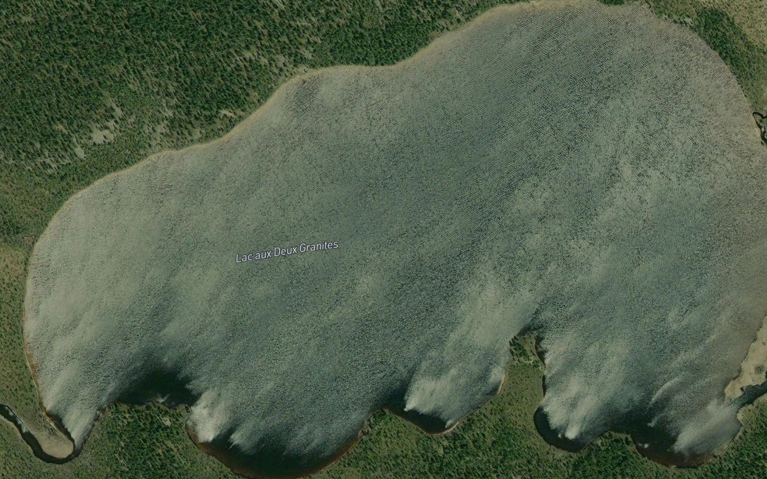Lac aux Deux Granites