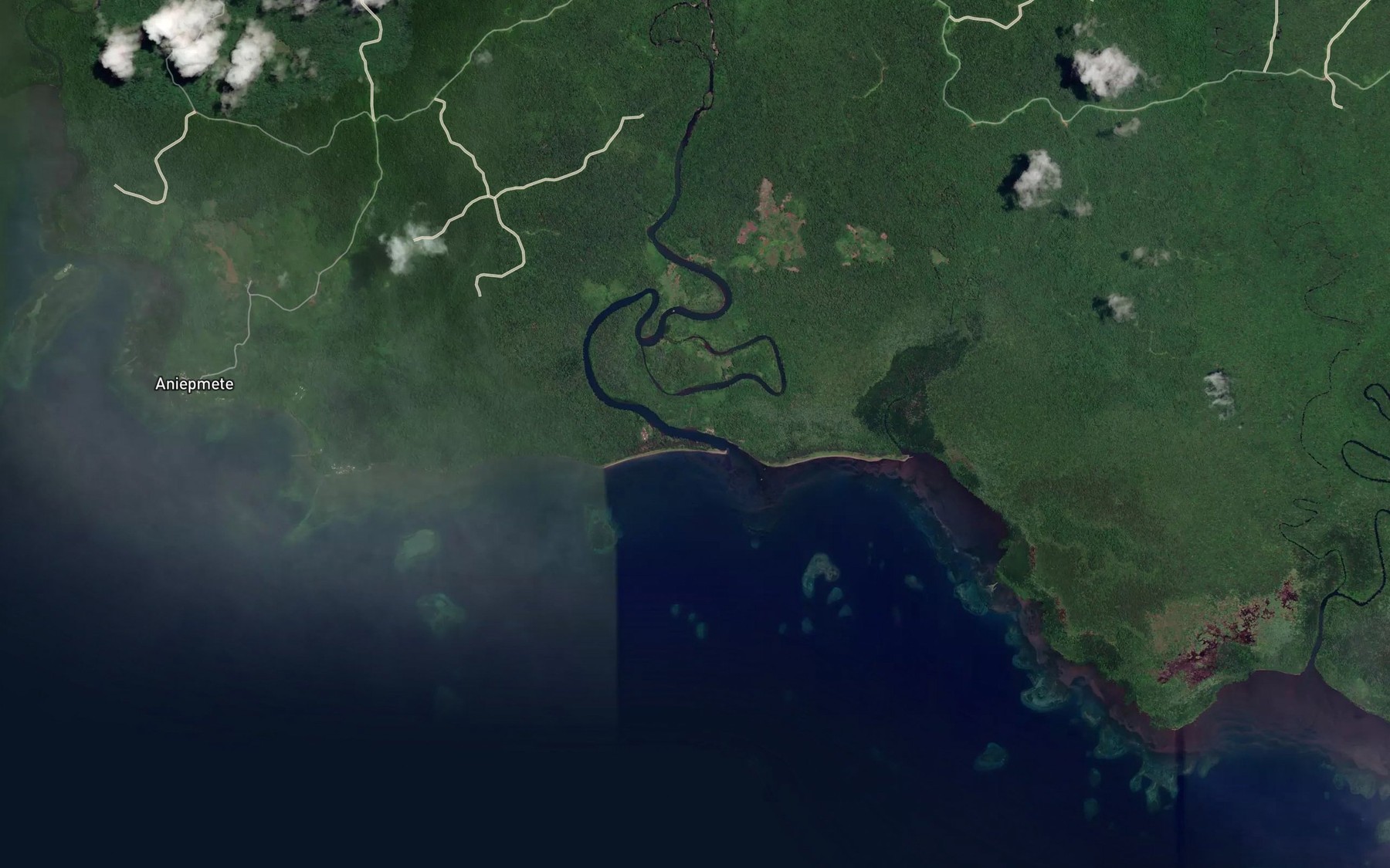 Satellite map of the Runglo River