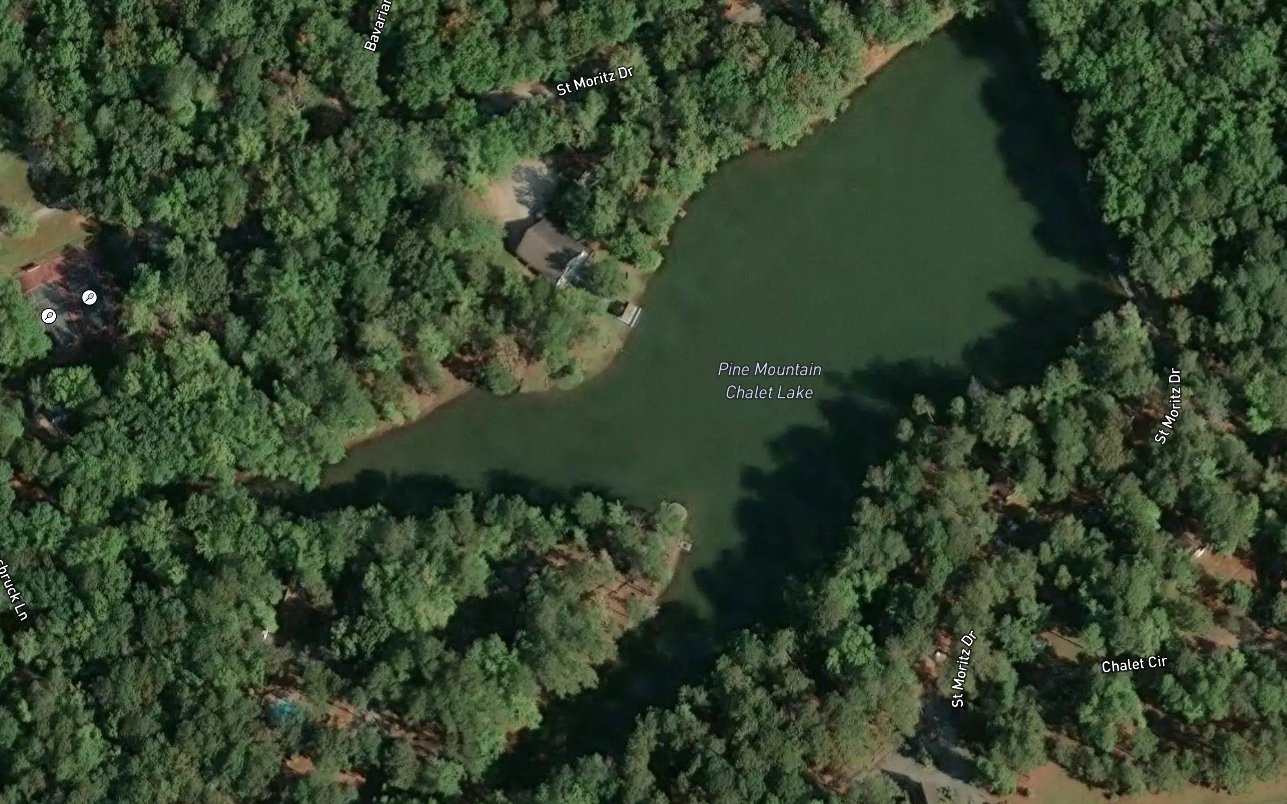 Pine Mountain Chalet Lake