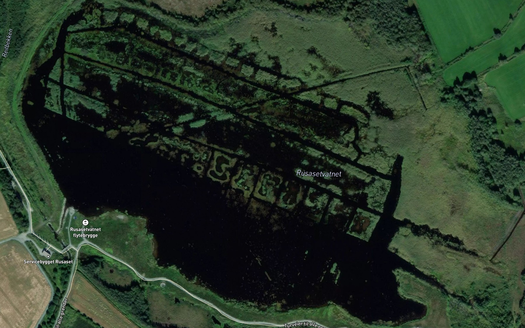 Satellite map of the Rusaetervatnet