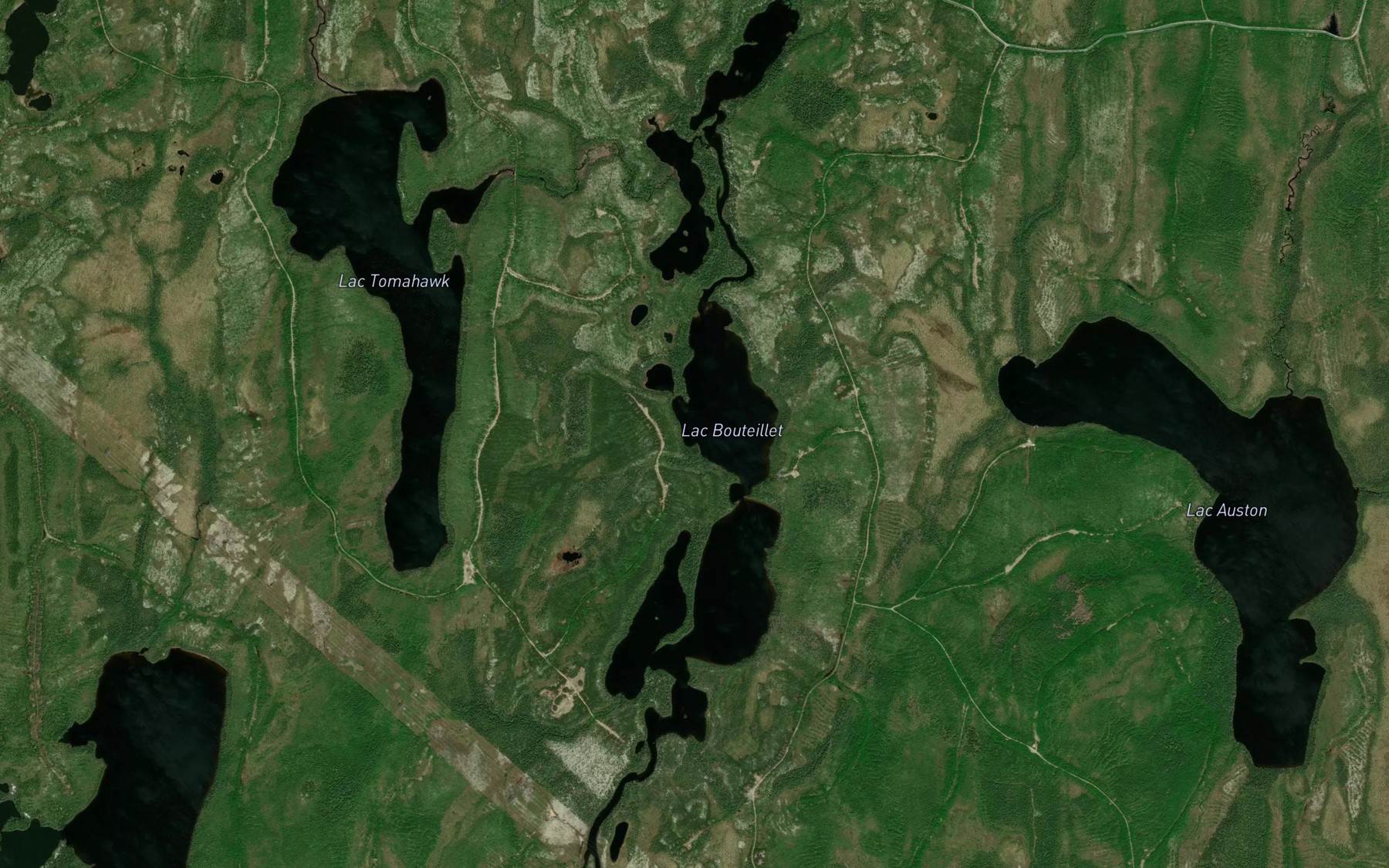 Satellite map of the Lac Bouteillet