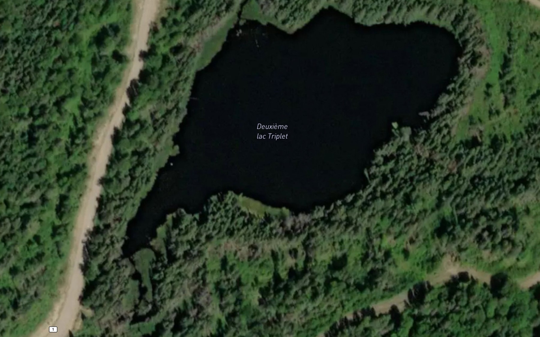 Satellite map of the Deuxieme lac Triplet