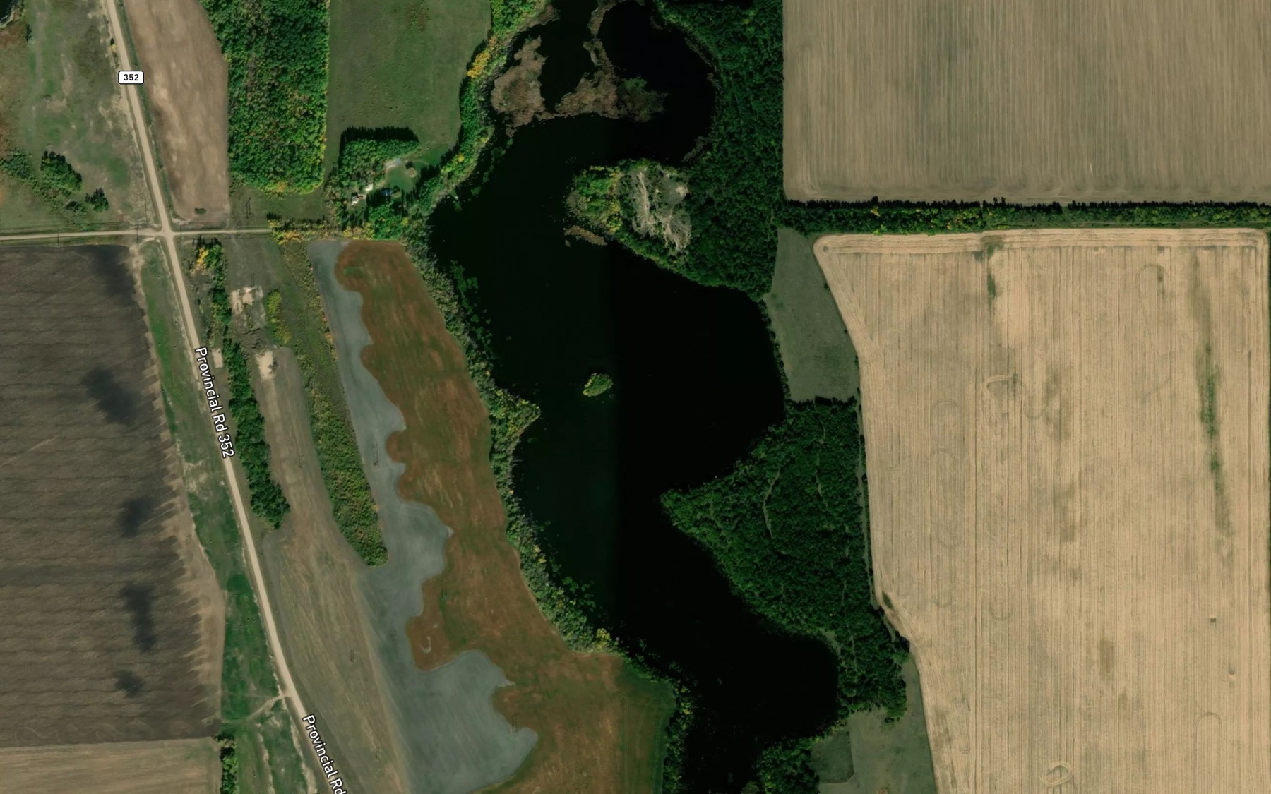 Satellite map of the Dudenhoffer Lake