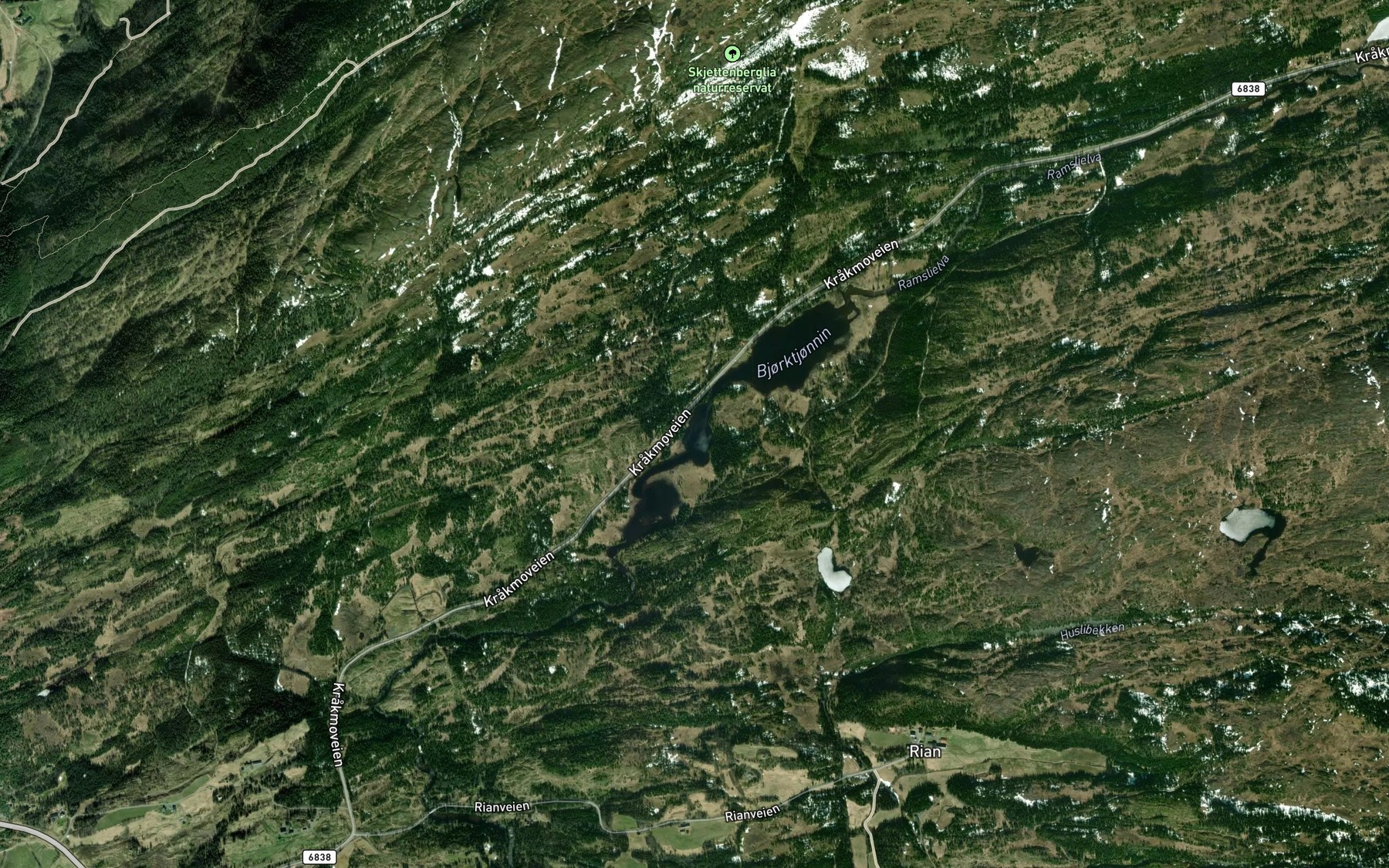 Satellite map of the Bjorktjornane
