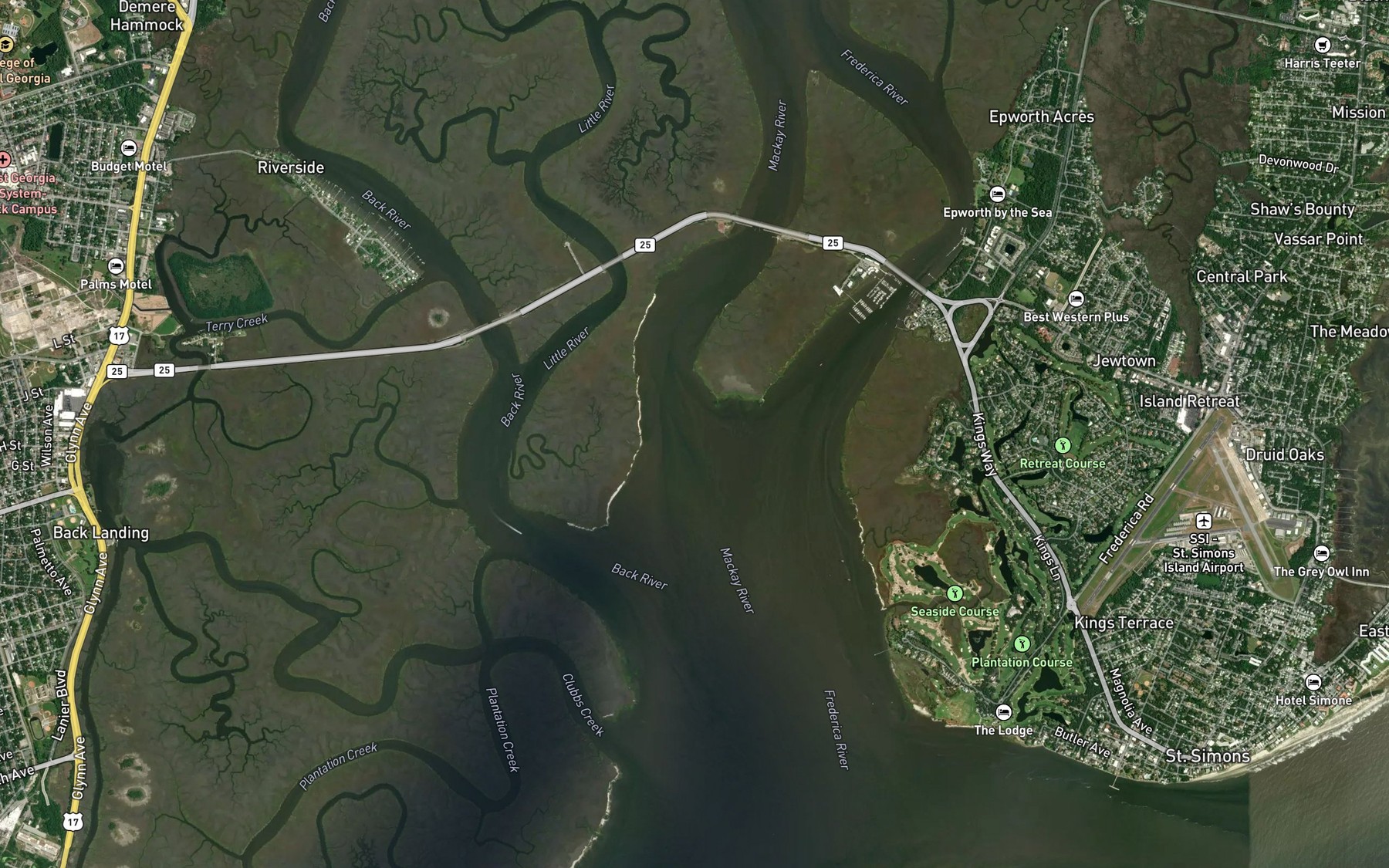 Satellite map of the Mackay River