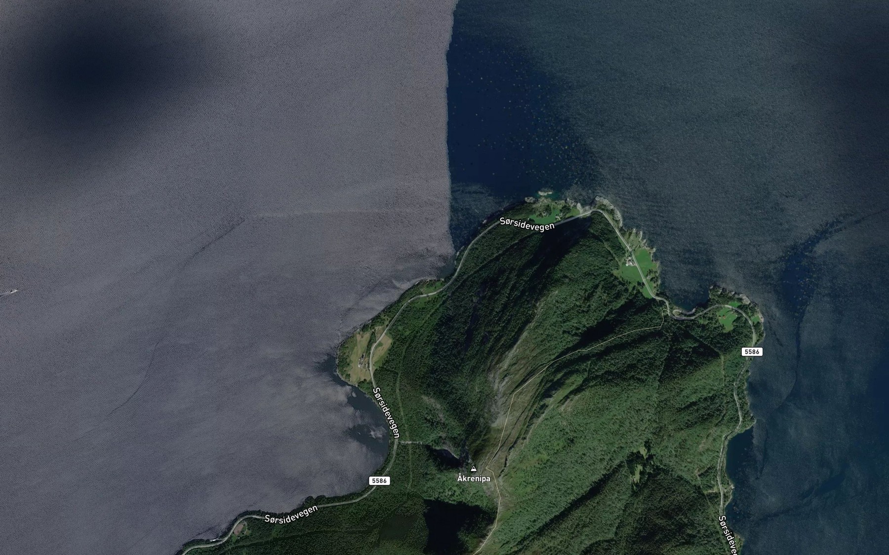 Satellite map of the Jaktenaustvika