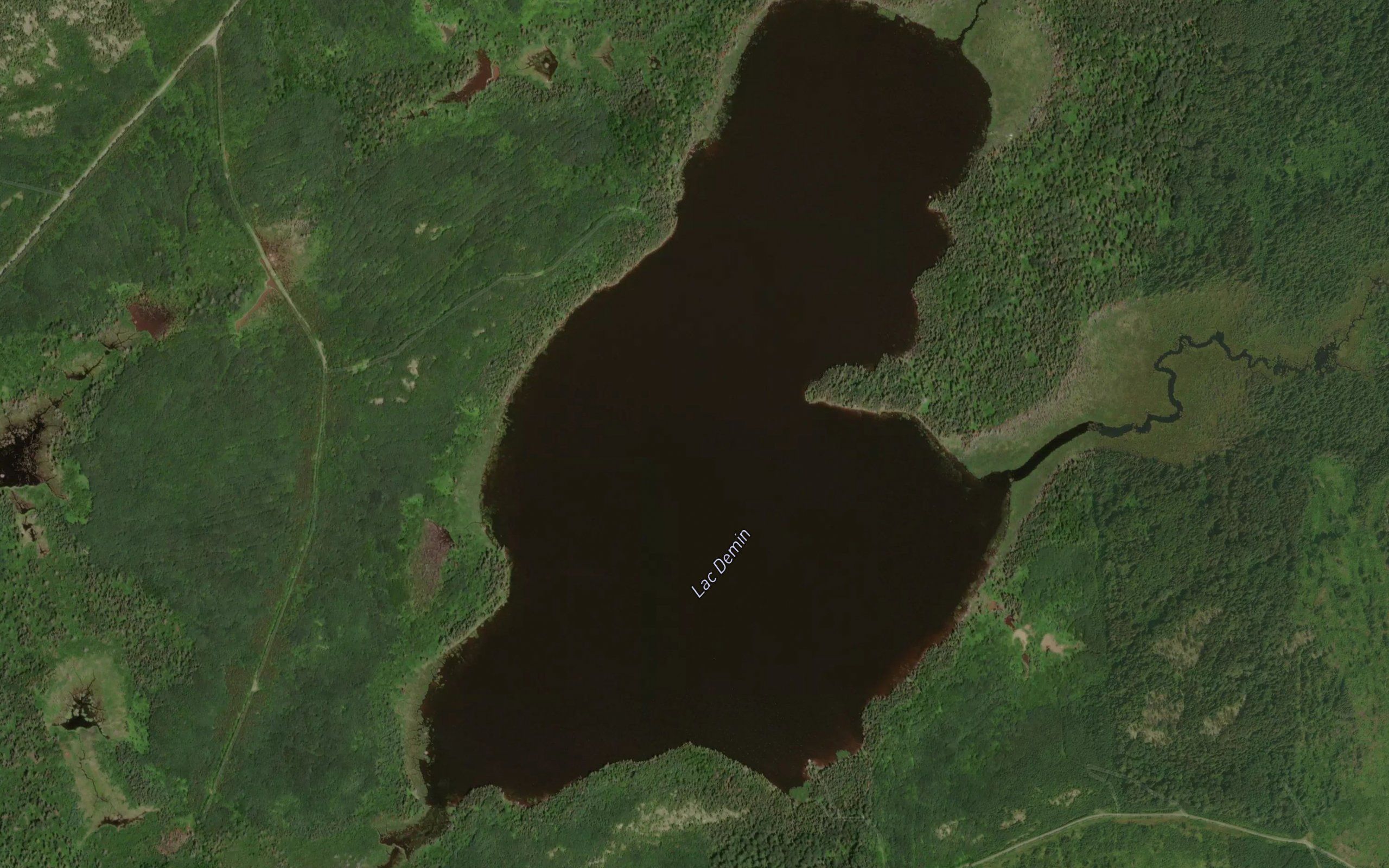 Lac Demin