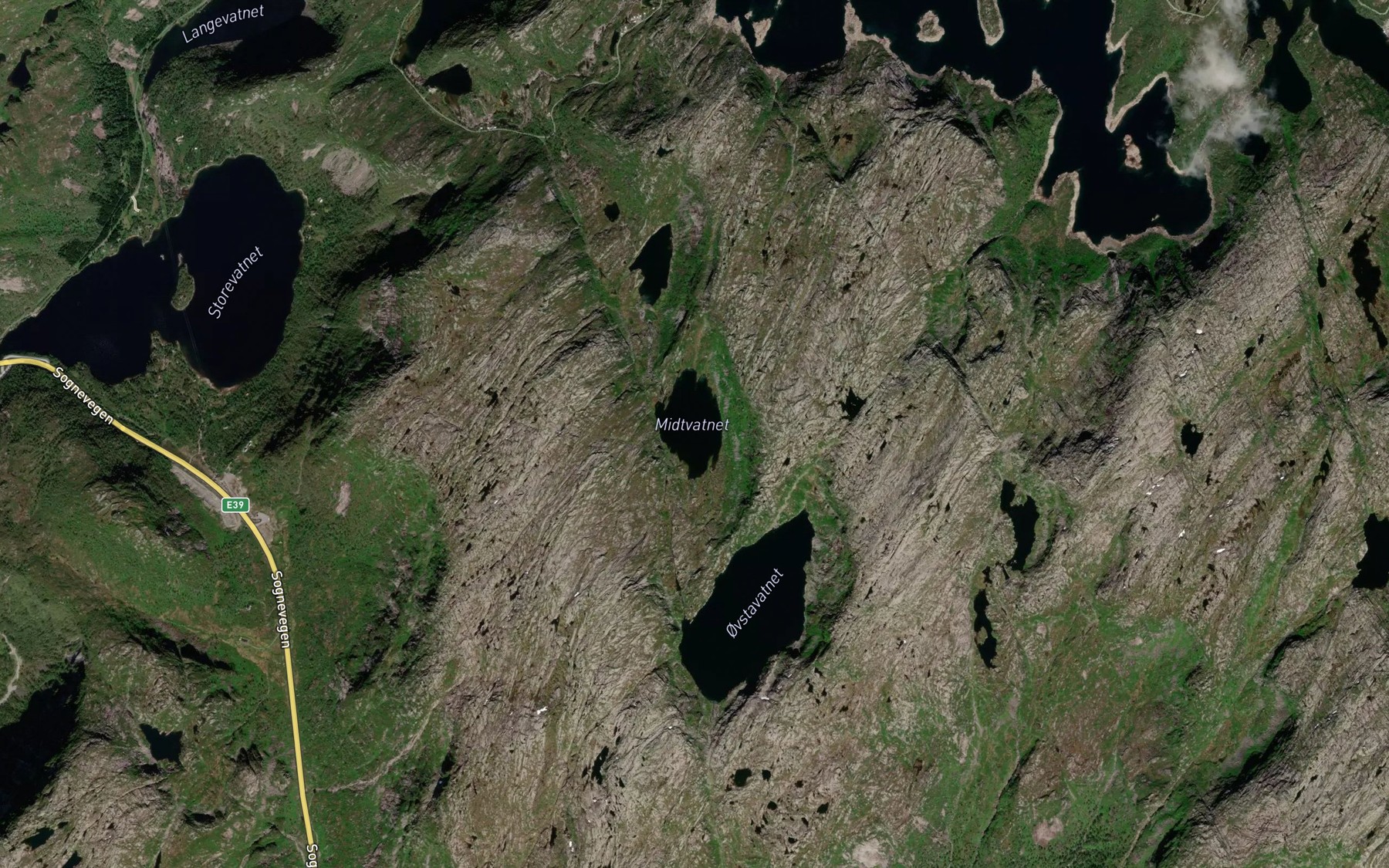 Satellite map of the Midtvatnet