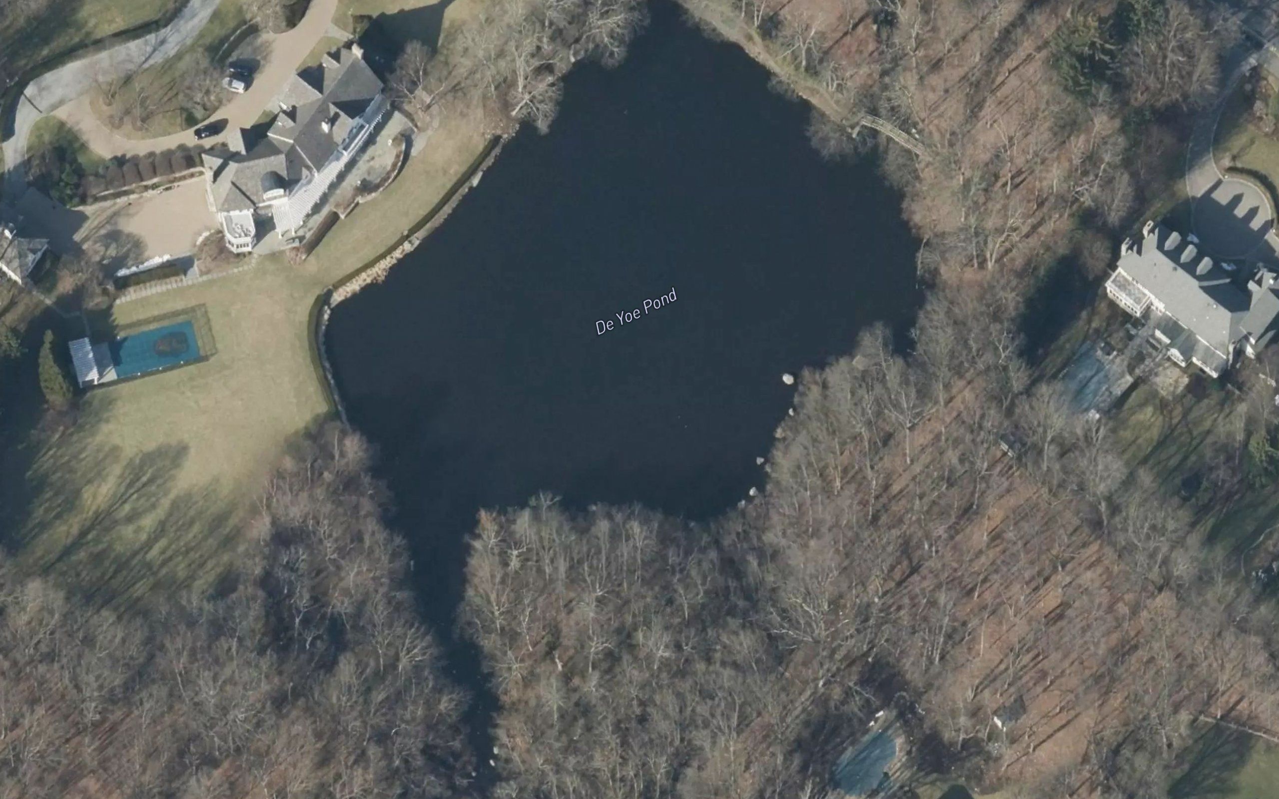 De Yoe Pond