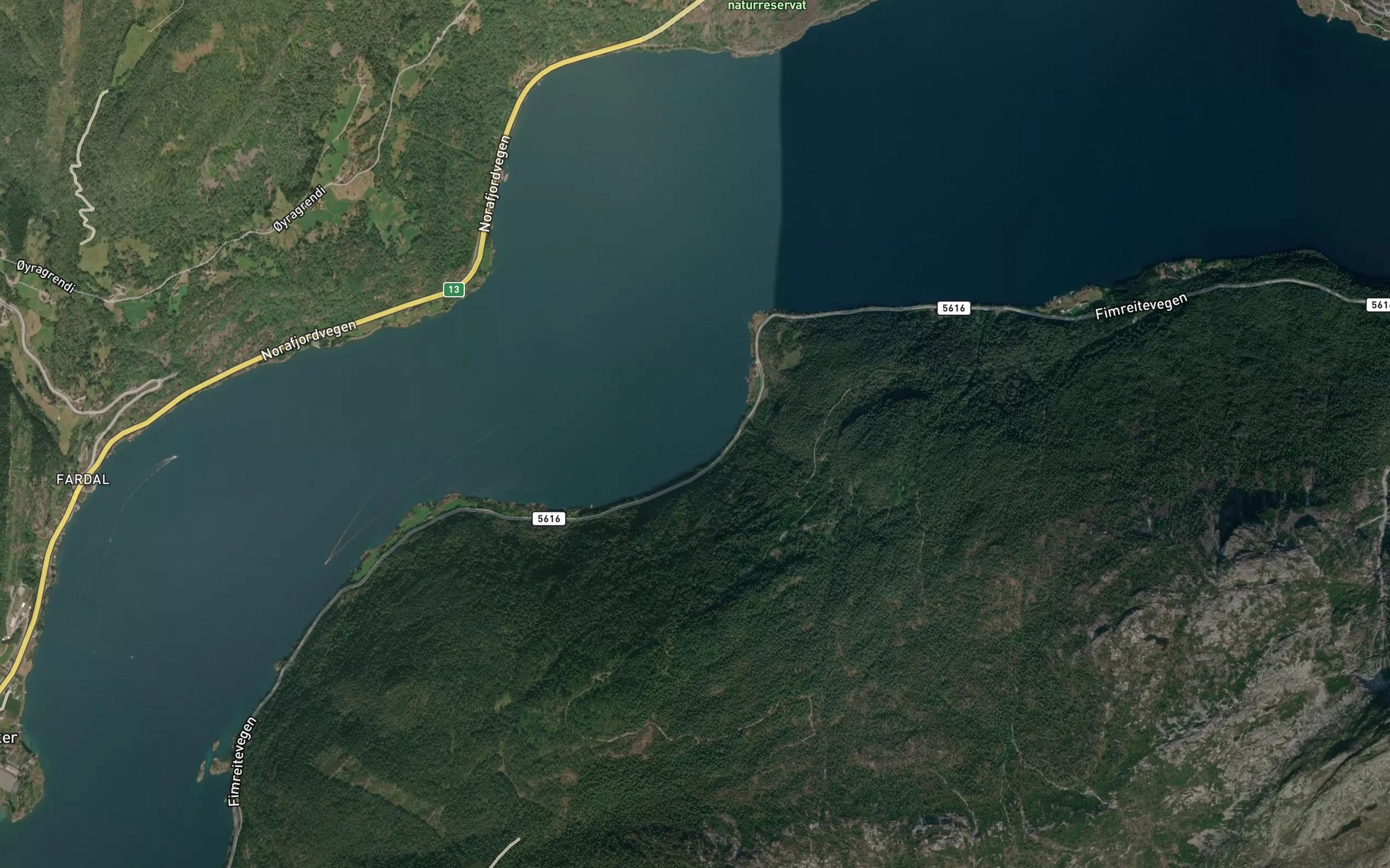 Satellite map of the Venesvikbukti