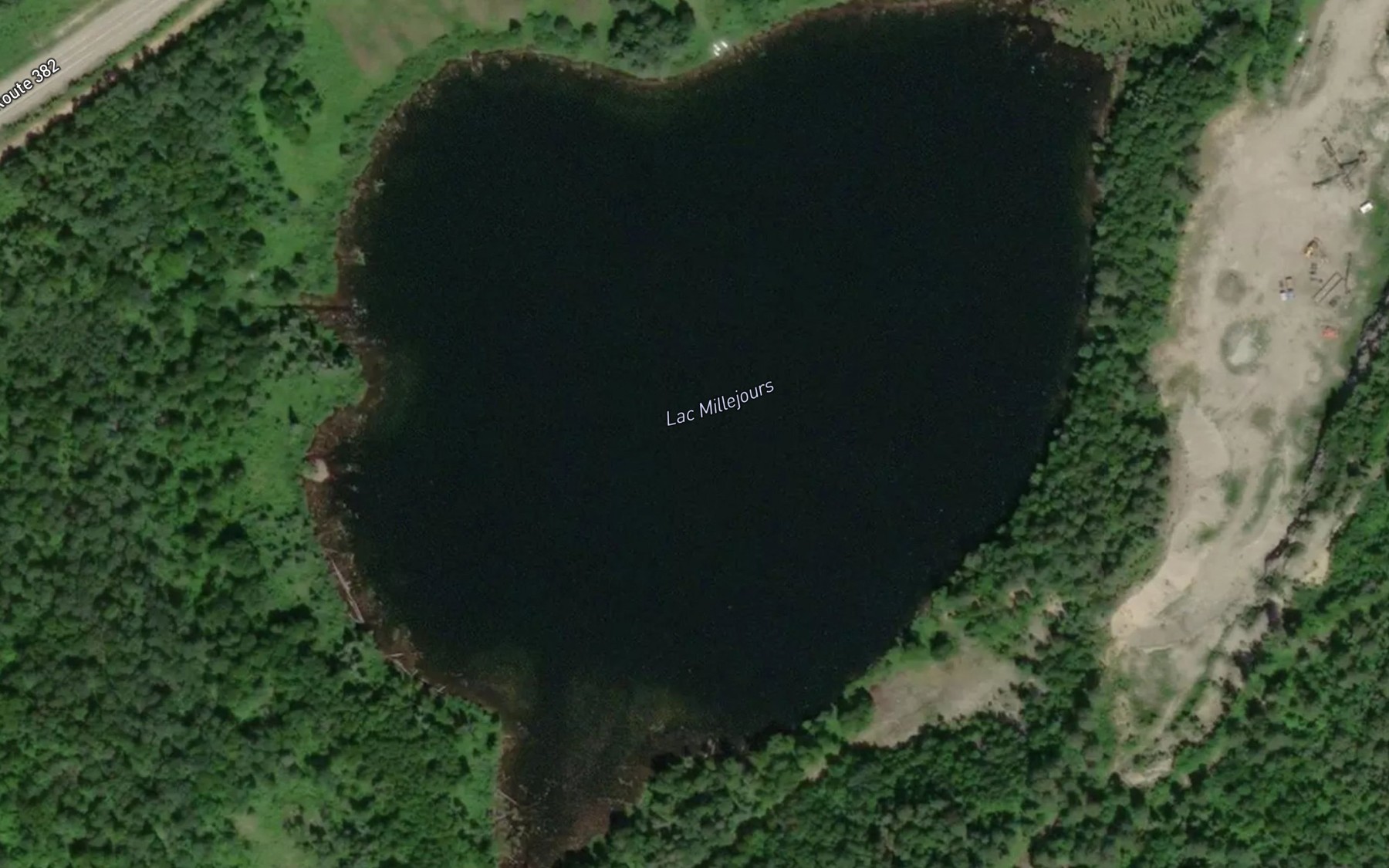 Satellite map of the Lac Millejours