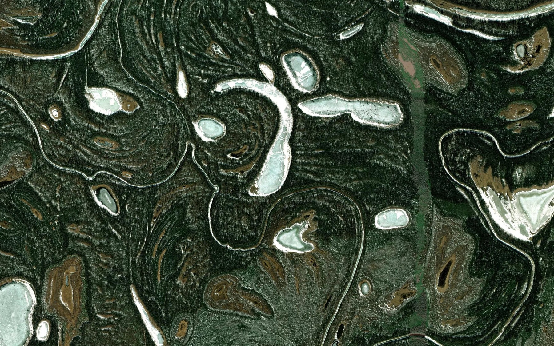 Satellite map of the Waterfall Lake