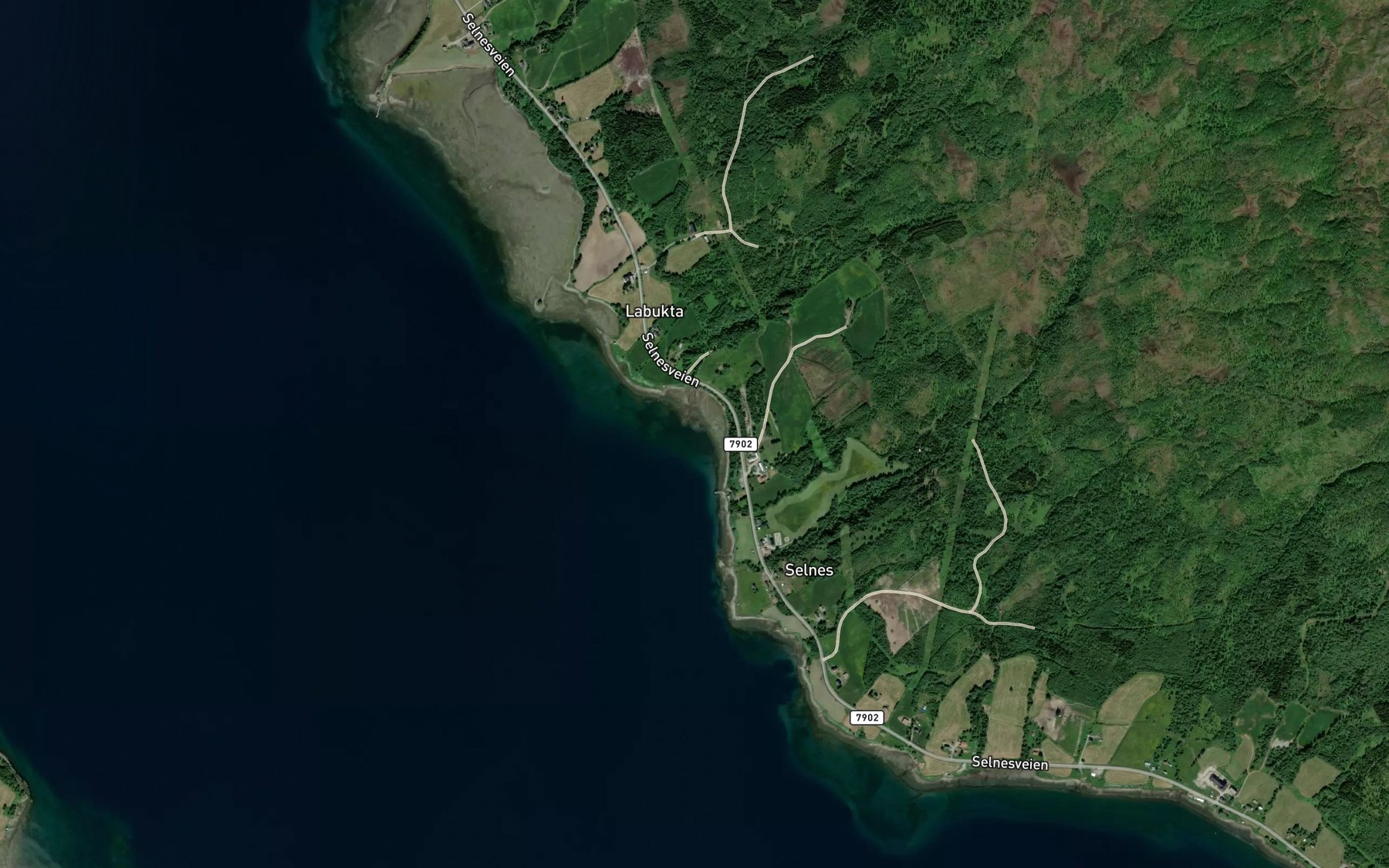 Satellite map of the Bakkebukta