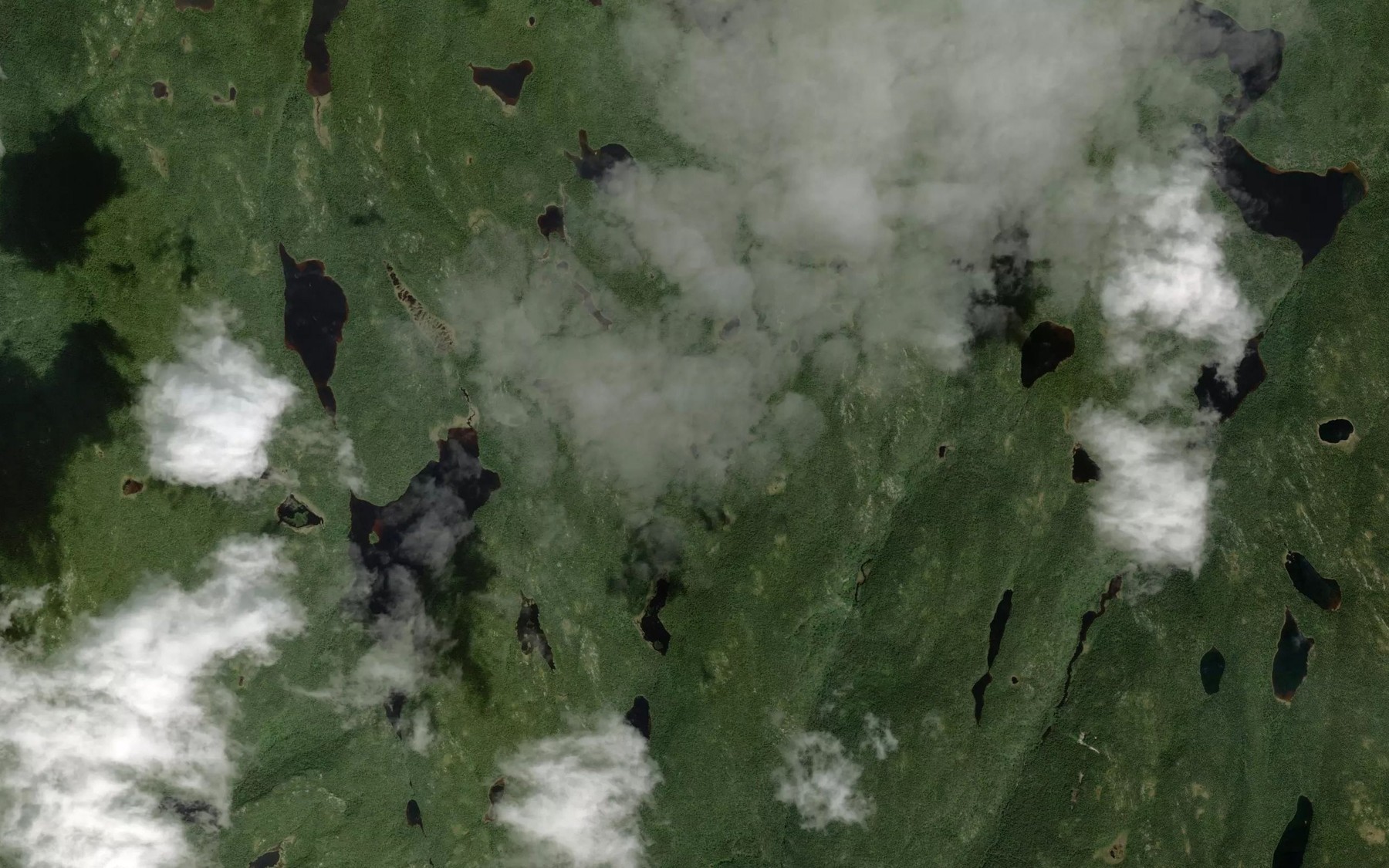 Satellite map of the Lac La Poque