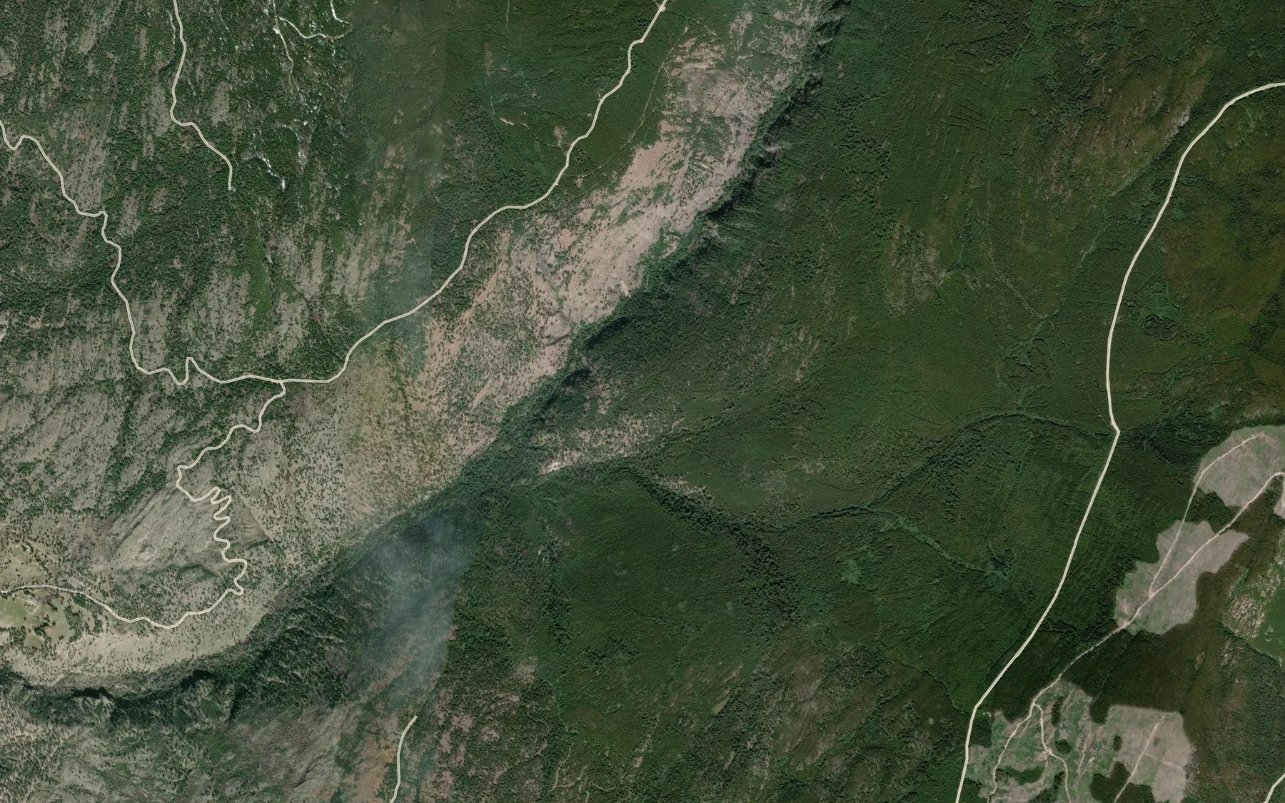 Satellite map of the Ker Creek