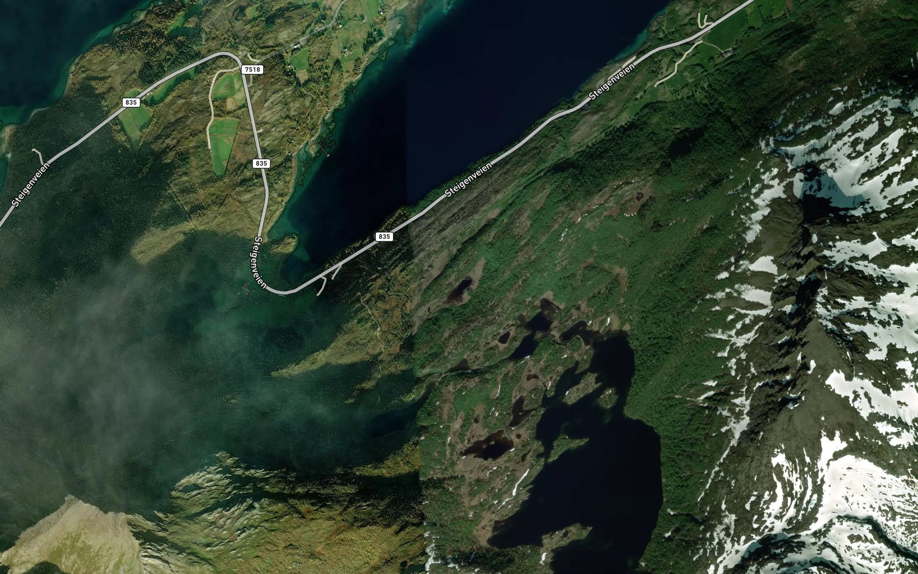 Satellite map of the Lomtjorna