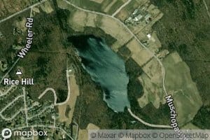 Muschopauge Pond