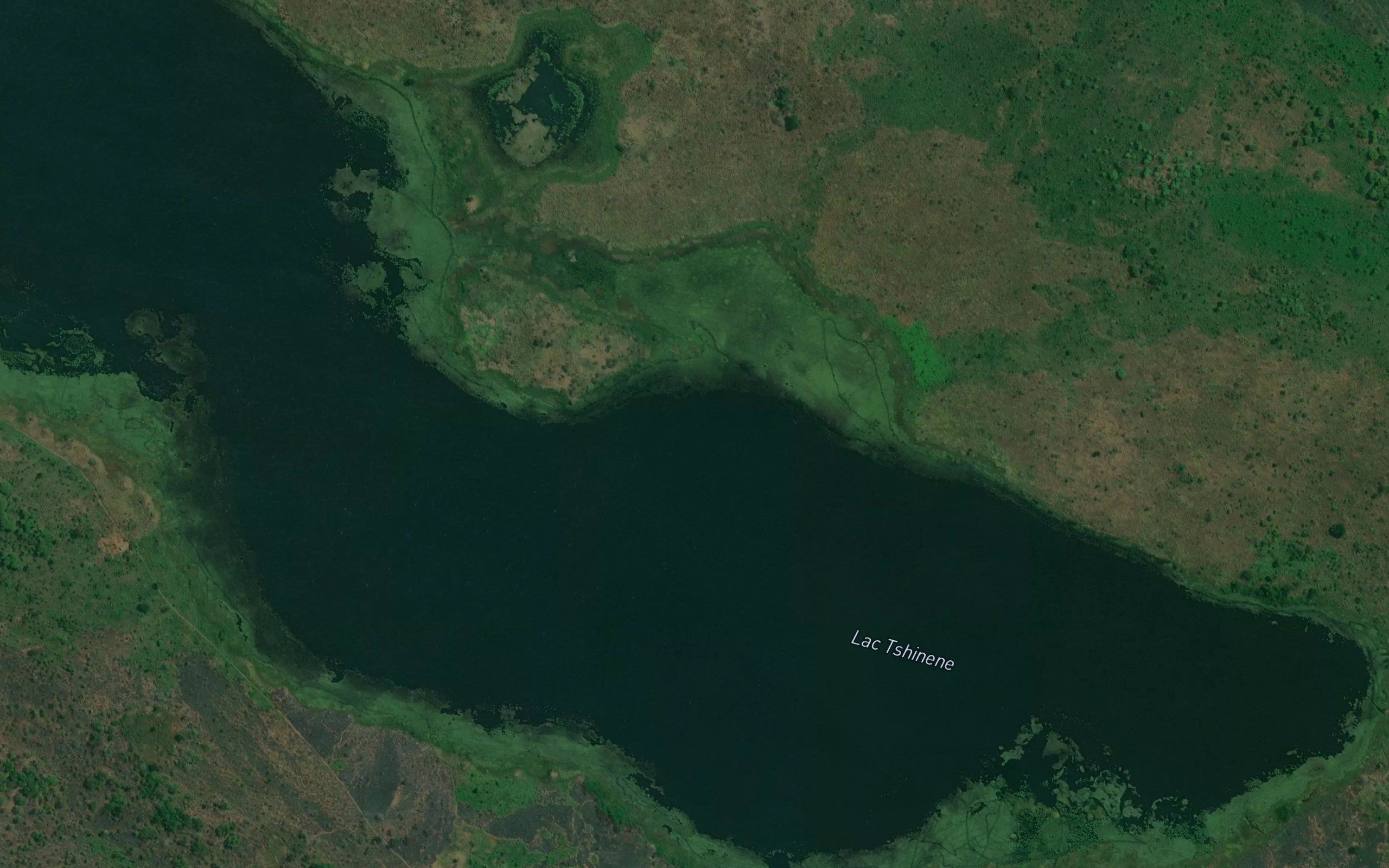 Lac Tshinene