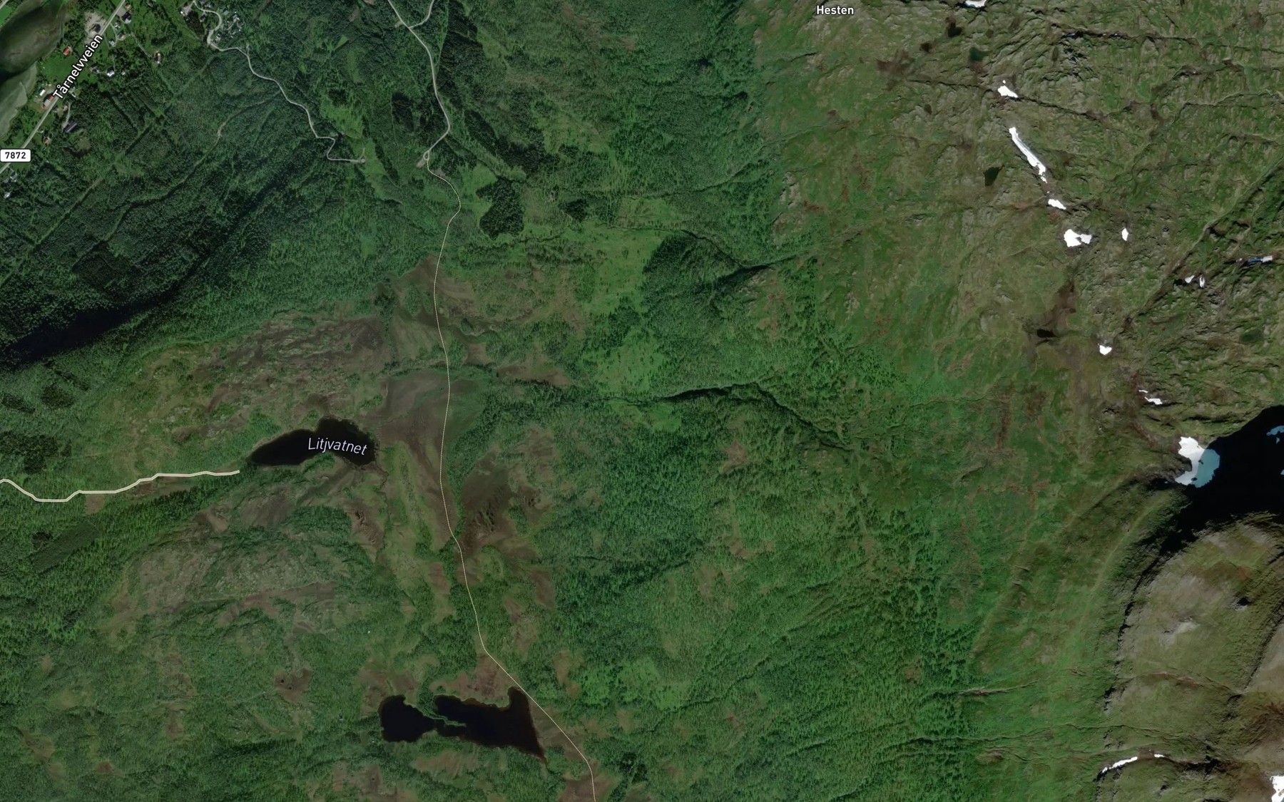 Satellite map of the Lodvikelva