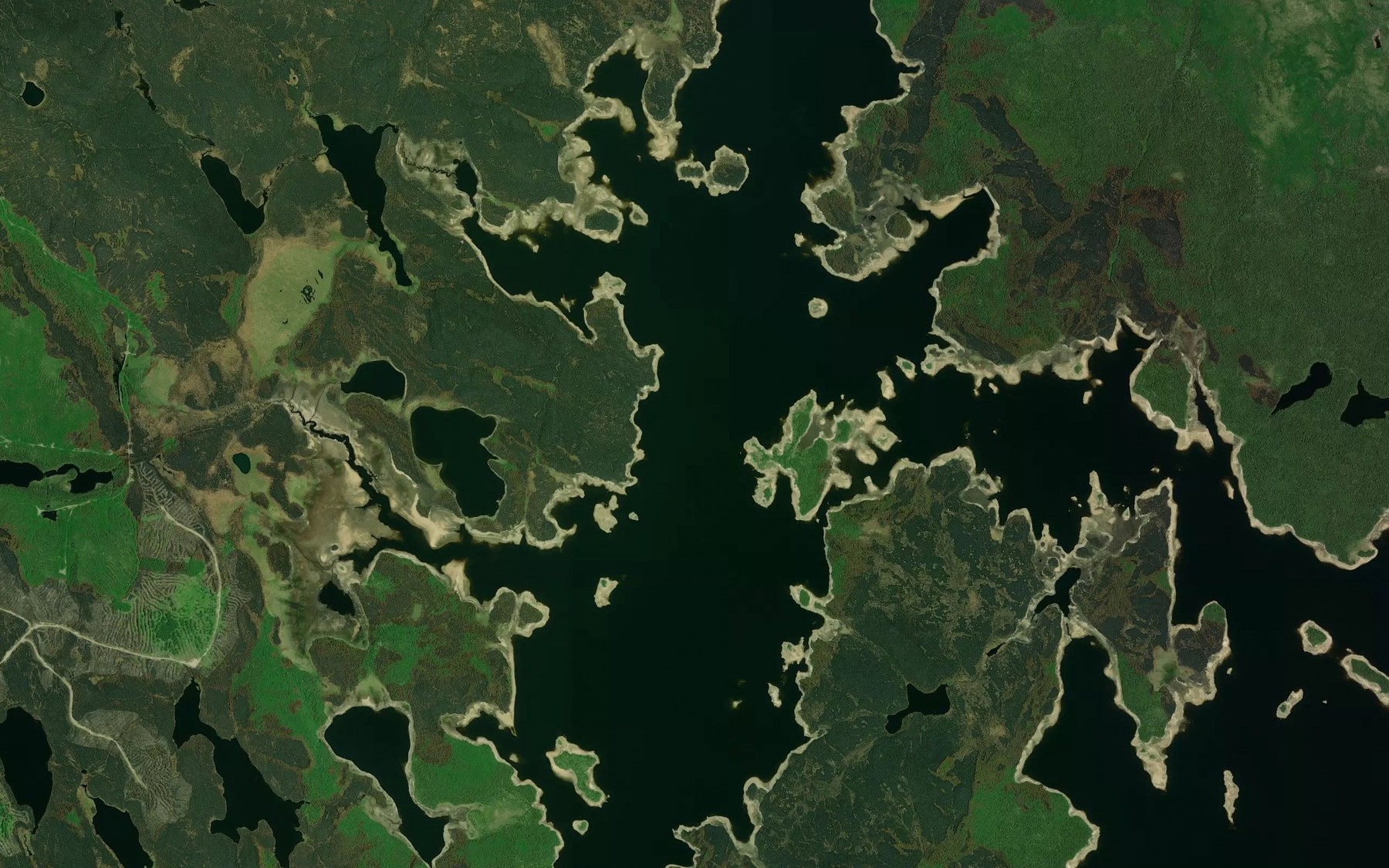 Satellite map of the Baie Shipshaw