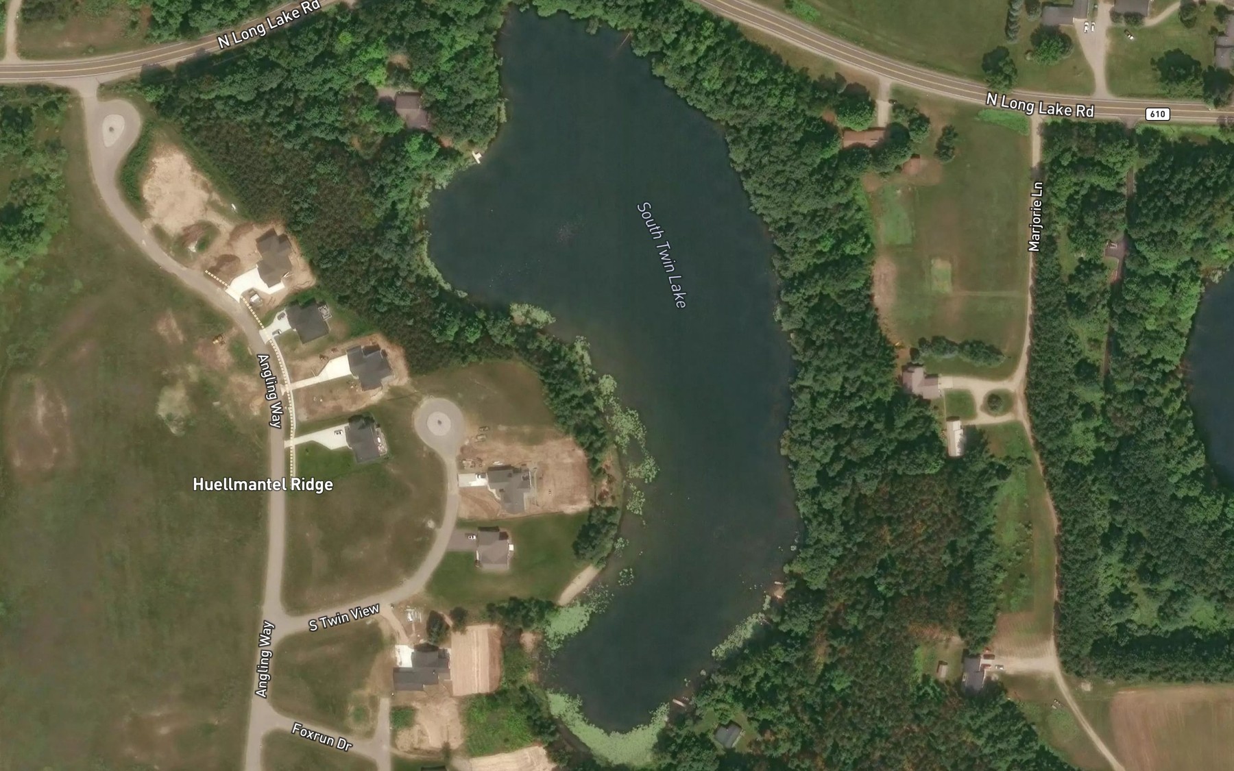 Satellite map of the South Twin Lake