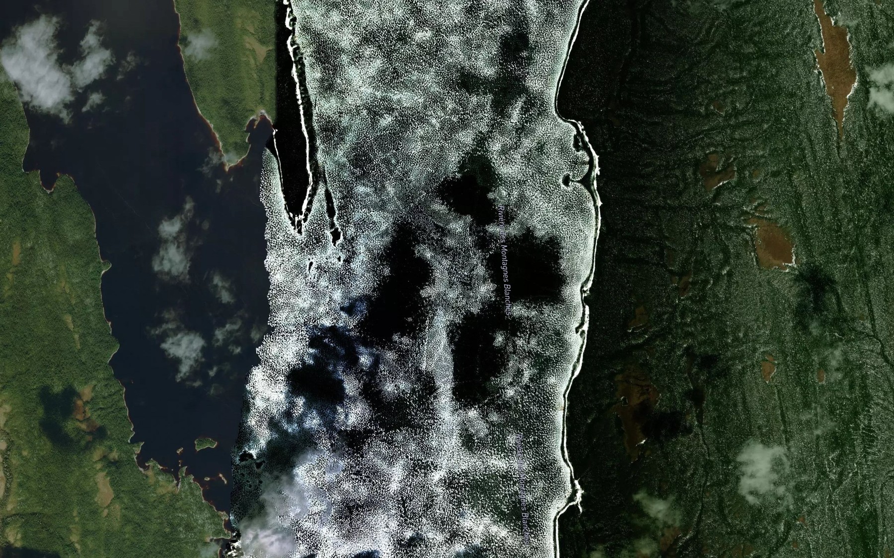 Satellite map of the Baie des Mauves