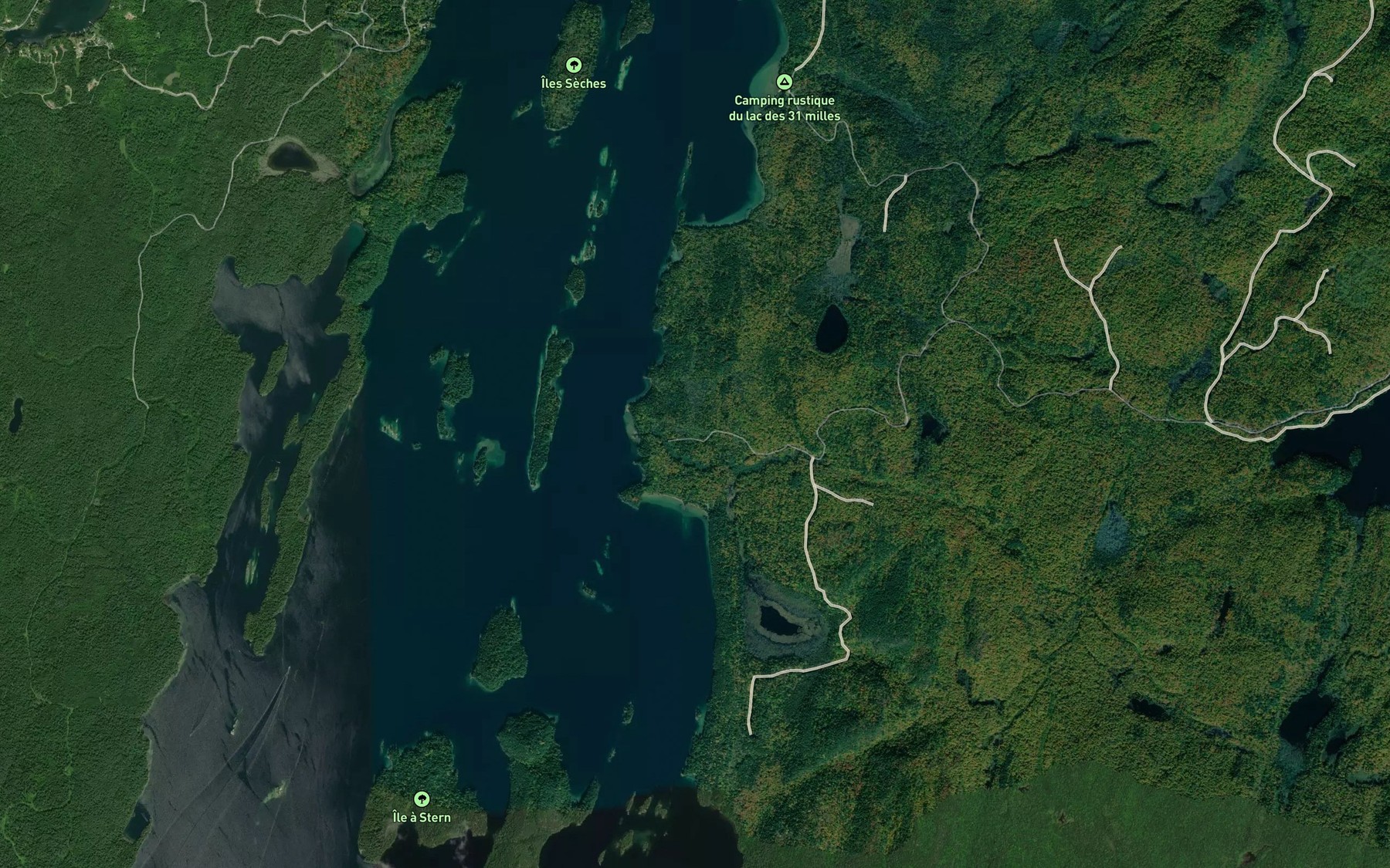 Satellite map of the Baie du Coucou