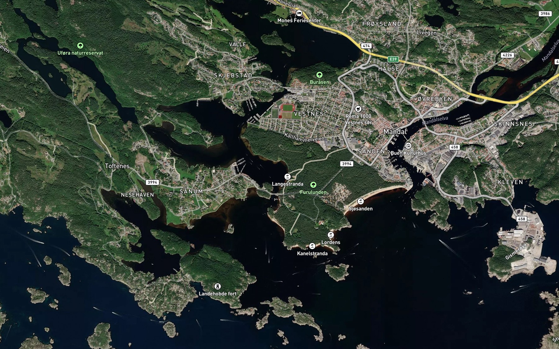Satellite map of the Bankebukta