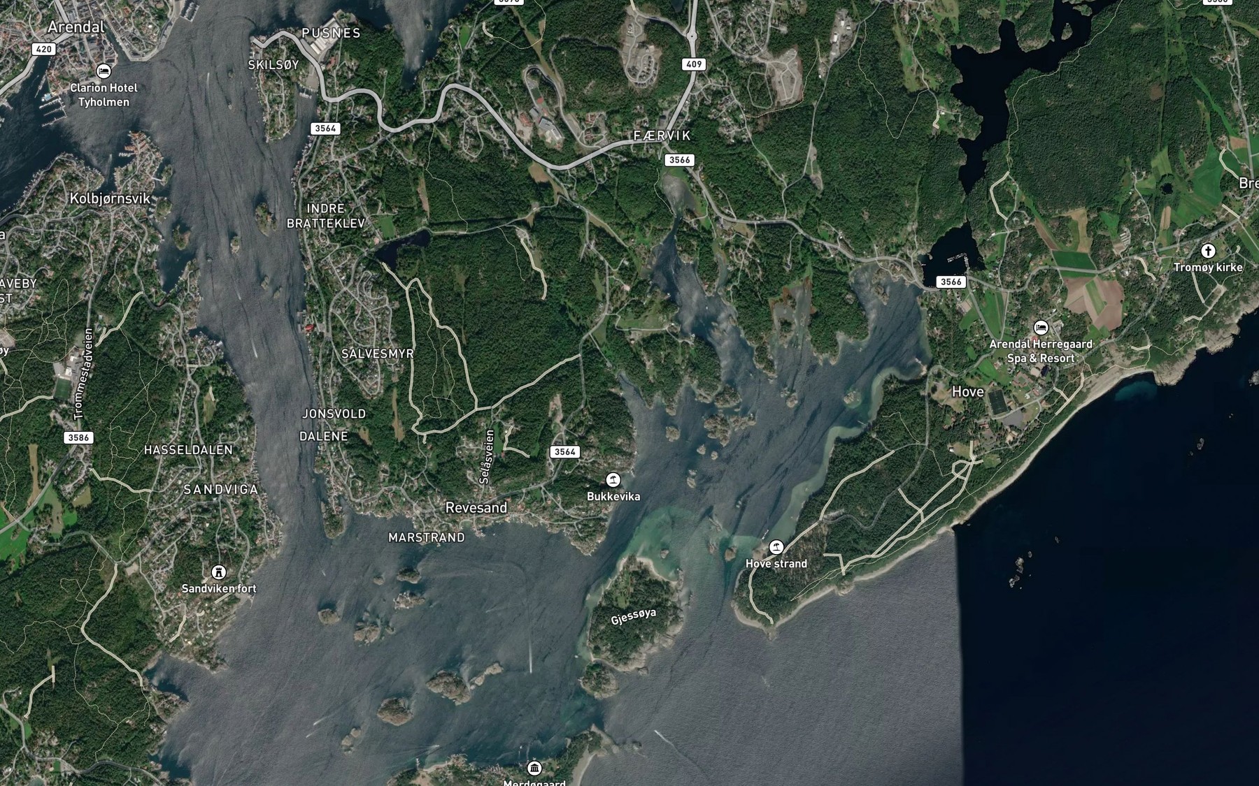 Satellite map of the Storengbukta