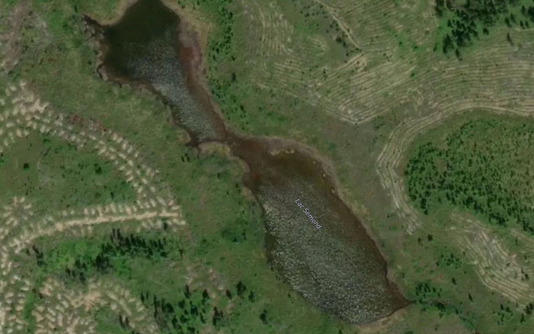 Satellite map of the Lac Semond