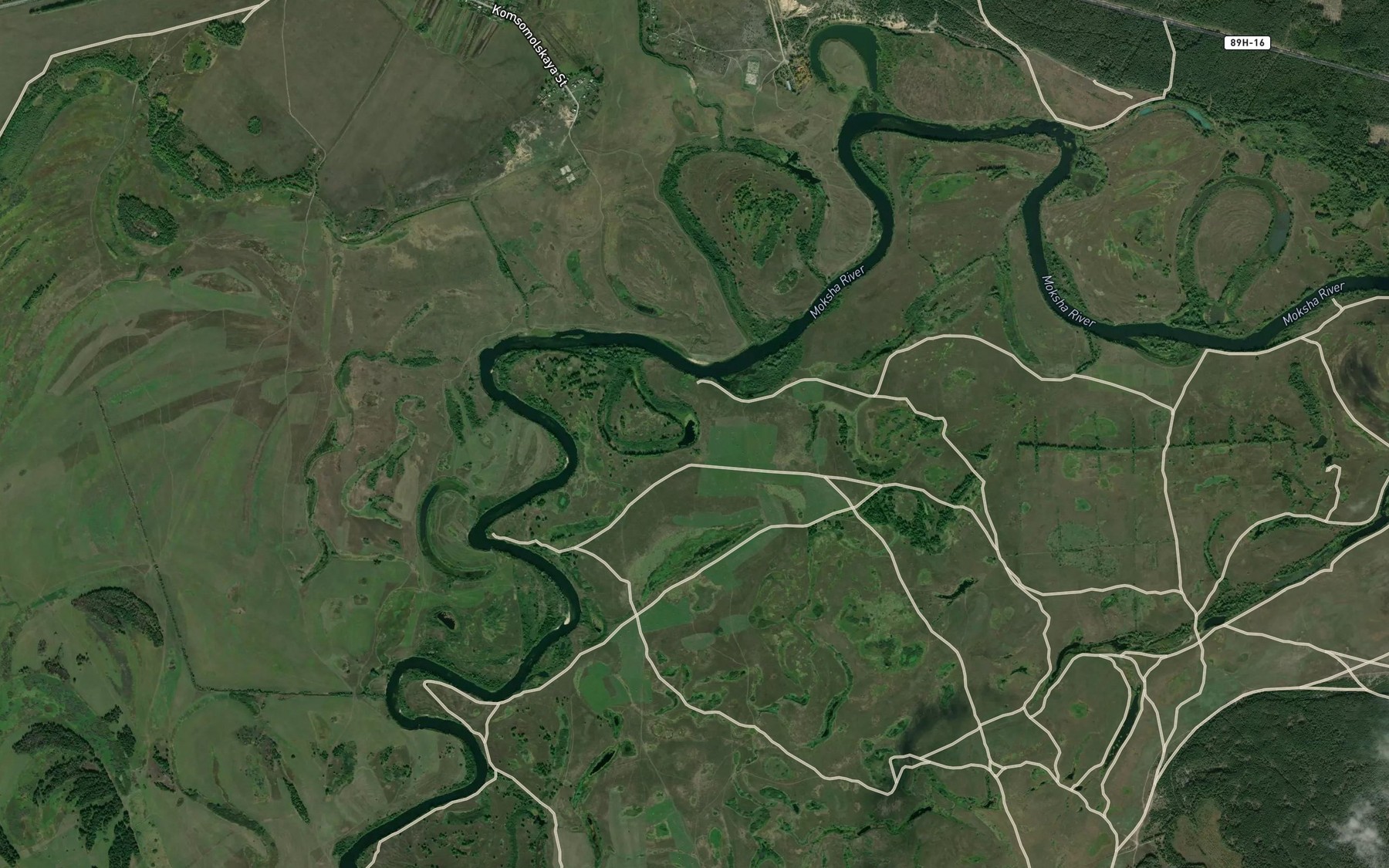 Satellite map of the Ozero Luka