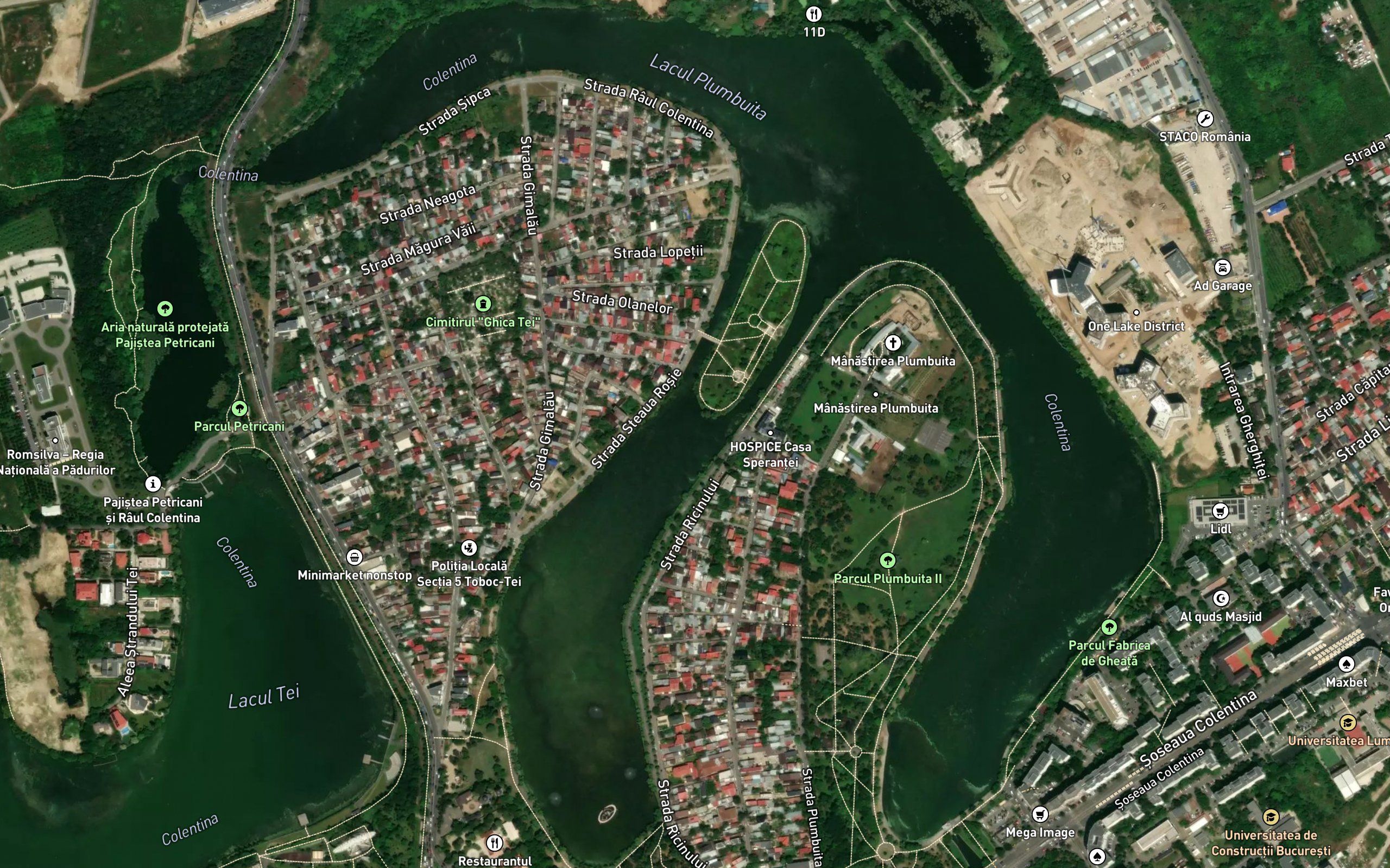 Lake Plumbuita