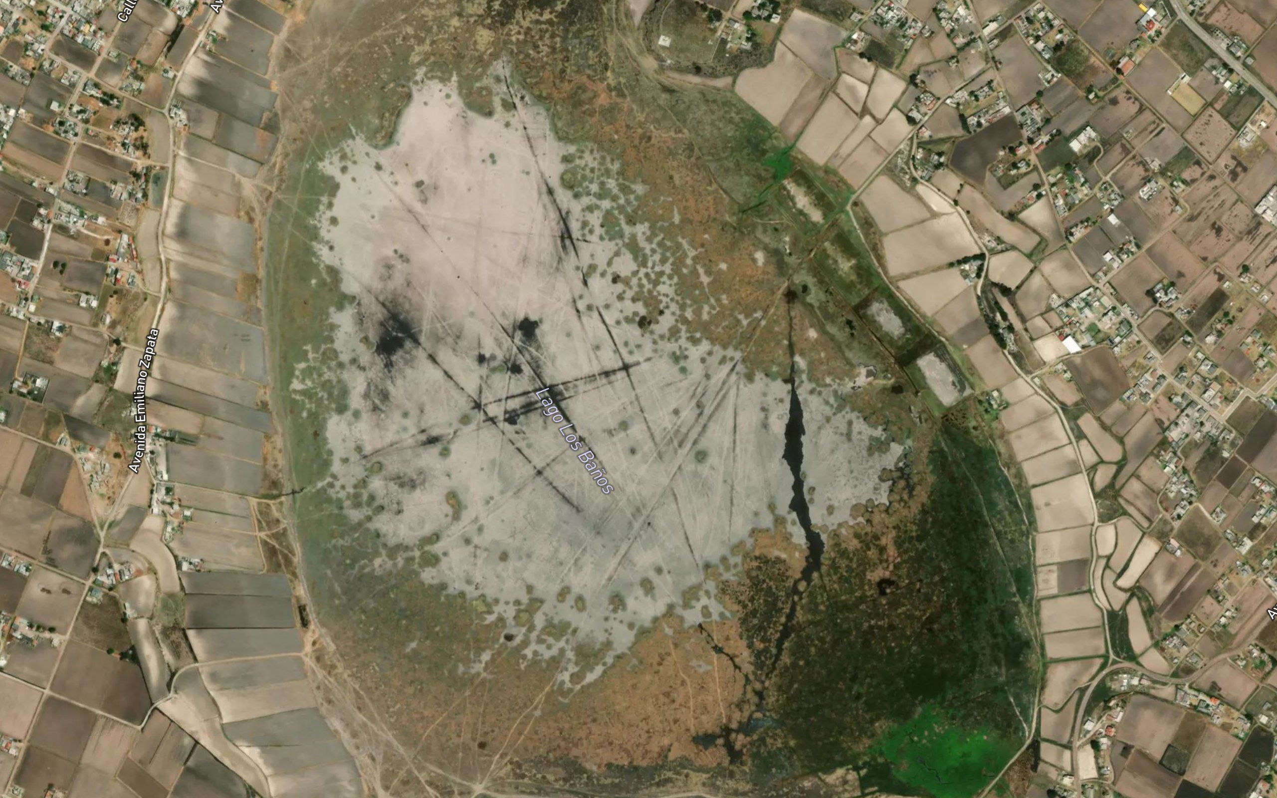 Laguna los Banos