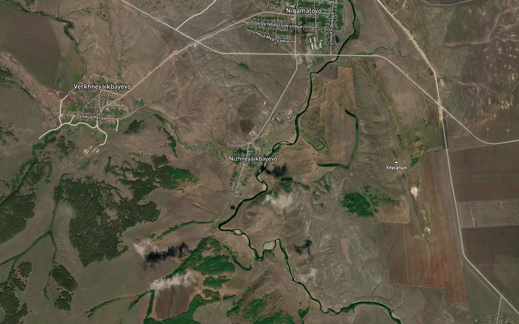 Satellite map of the Amandak