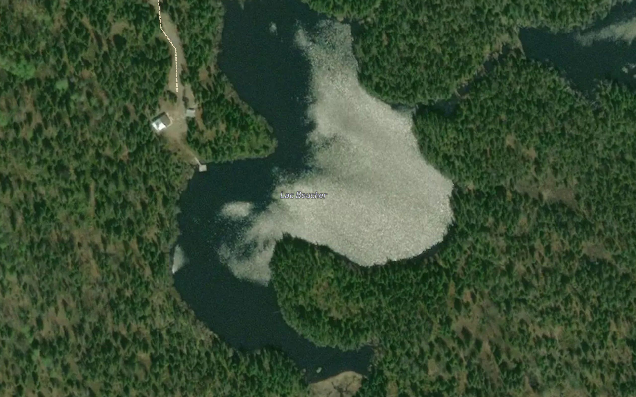 Lac Boucher