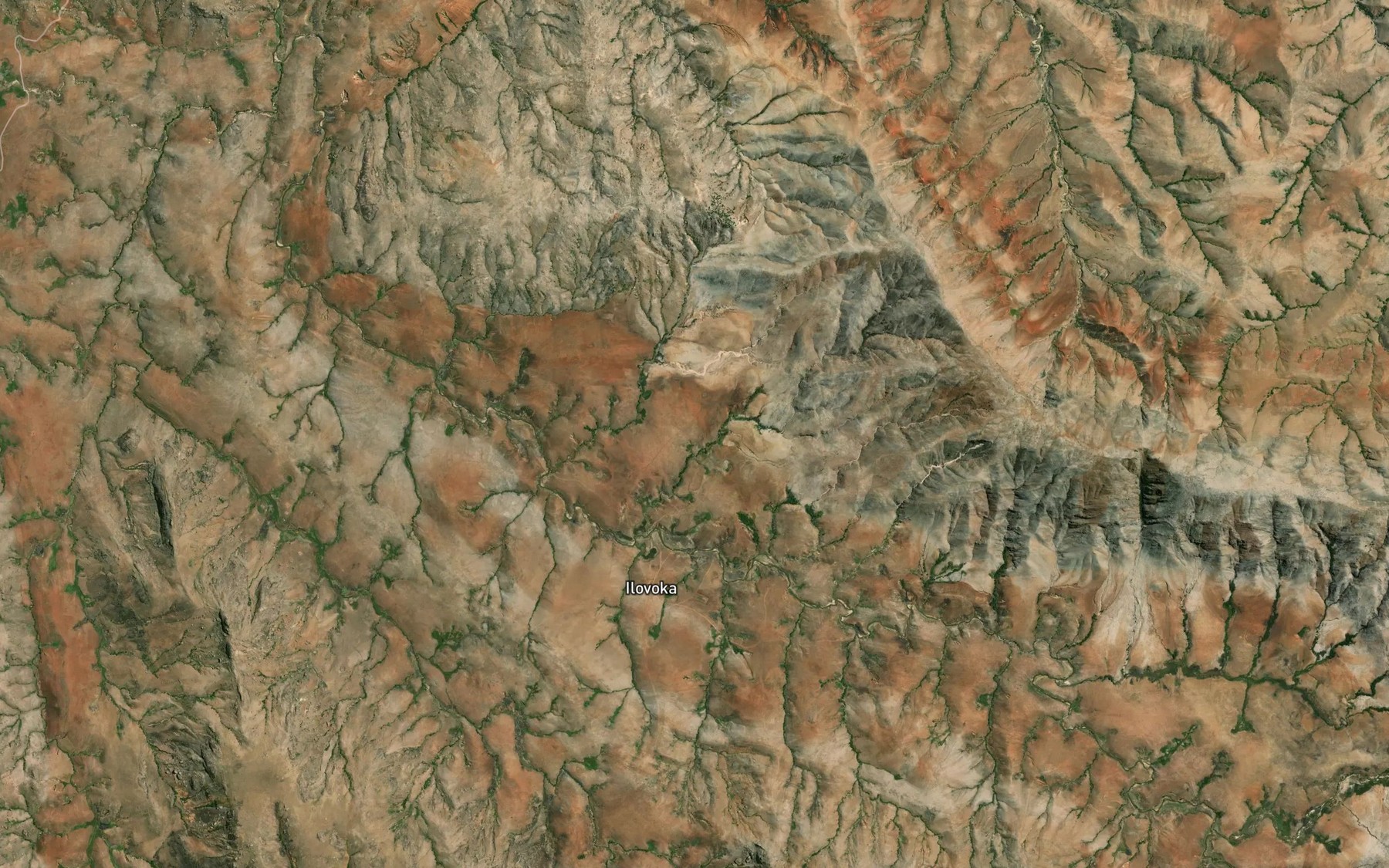Satellite map of the Llovoka