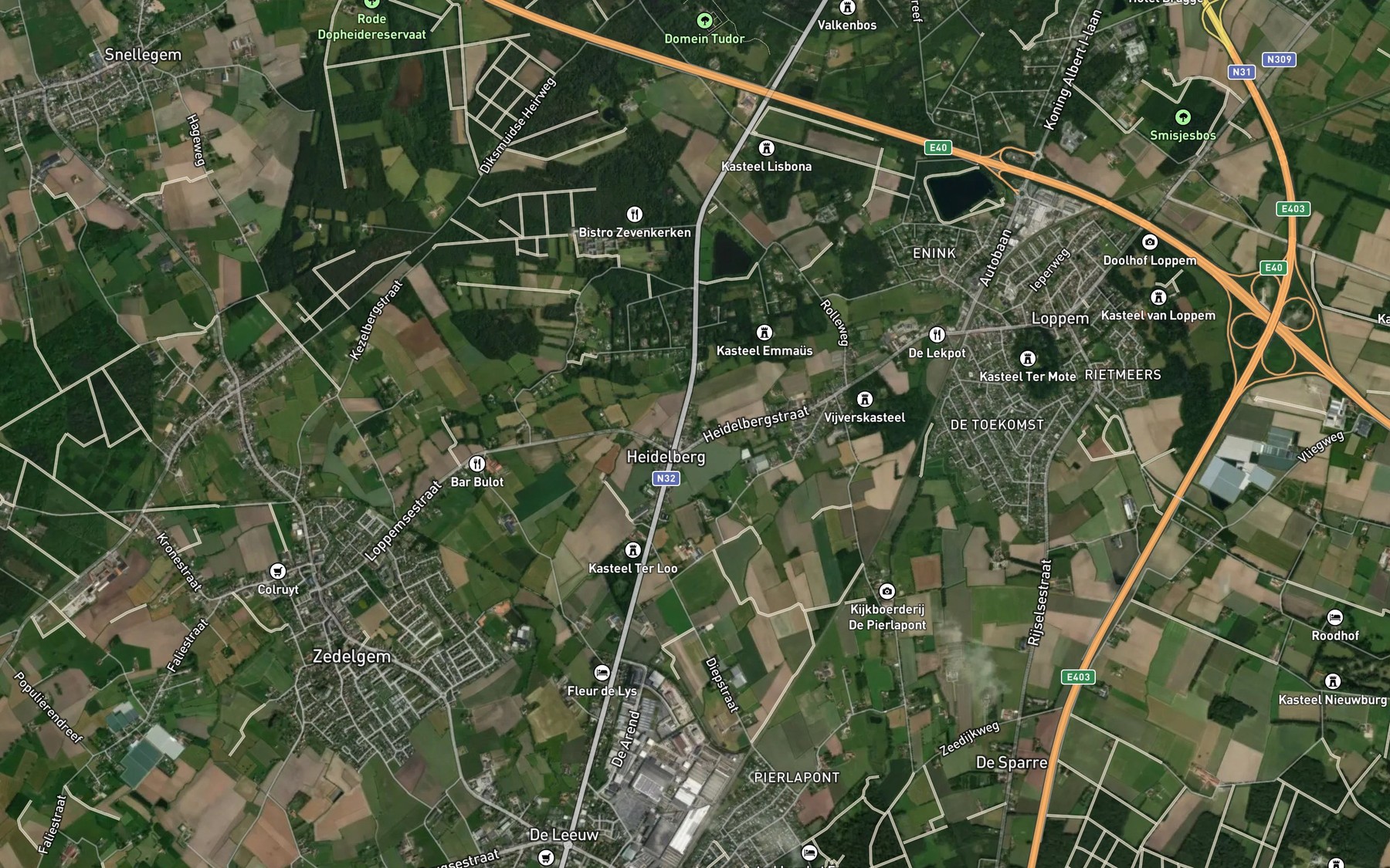 Satellite map of the Moubeke