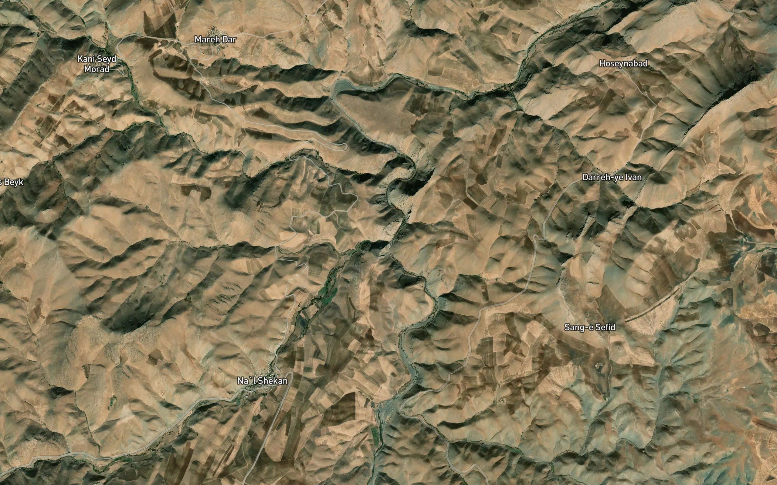 Cham-e Pol