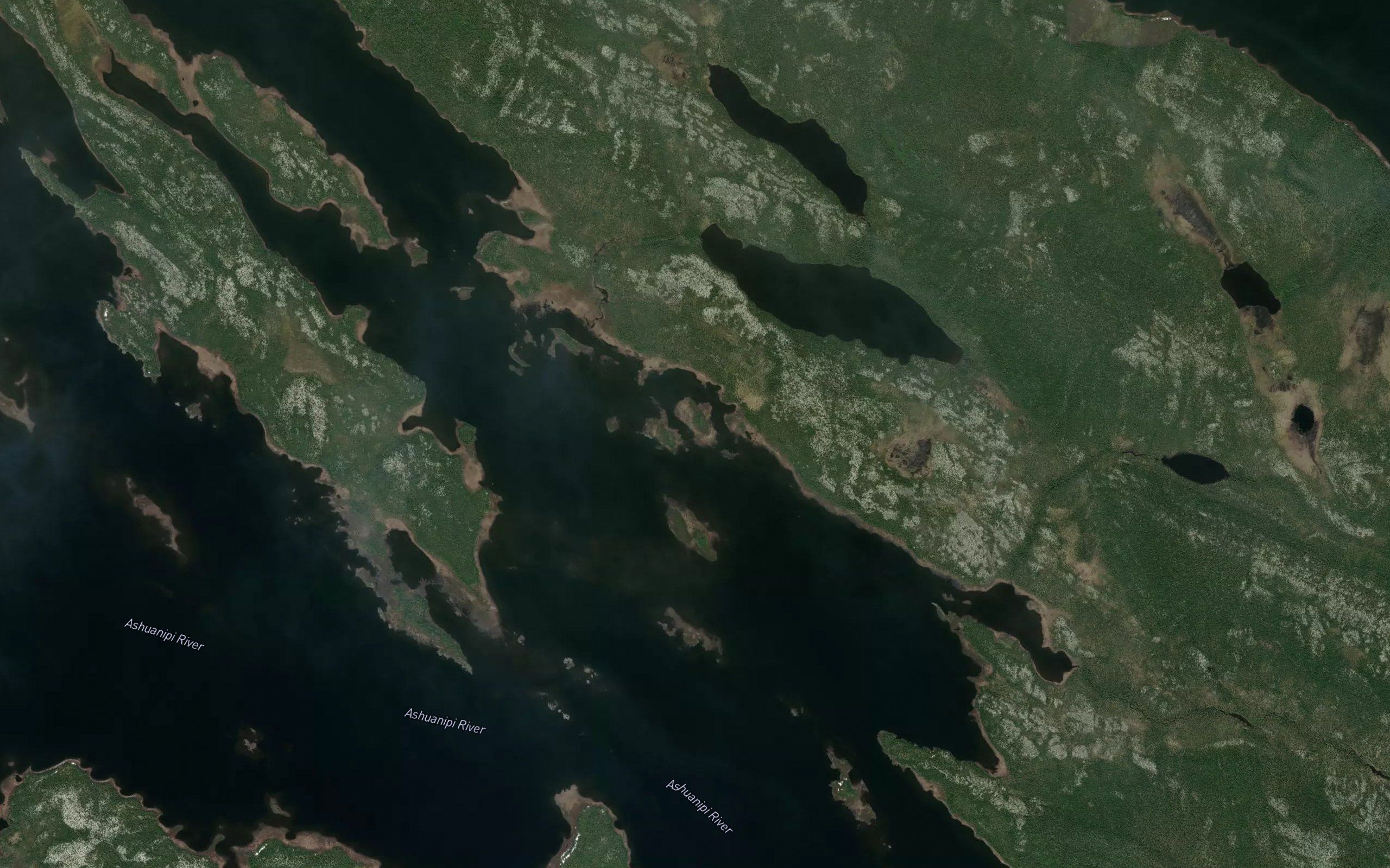 Petitsikapau Lake